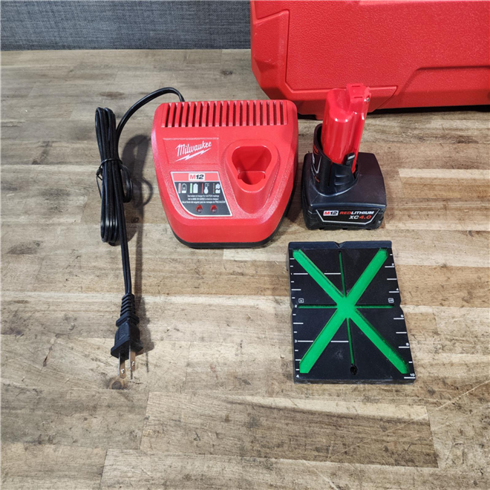 HOUSTON LOCATION - AS-IS Milwaukee 12-Volt Lithium-Ion Cordless Green 250 ft. 3-Plane Laser Level Kit