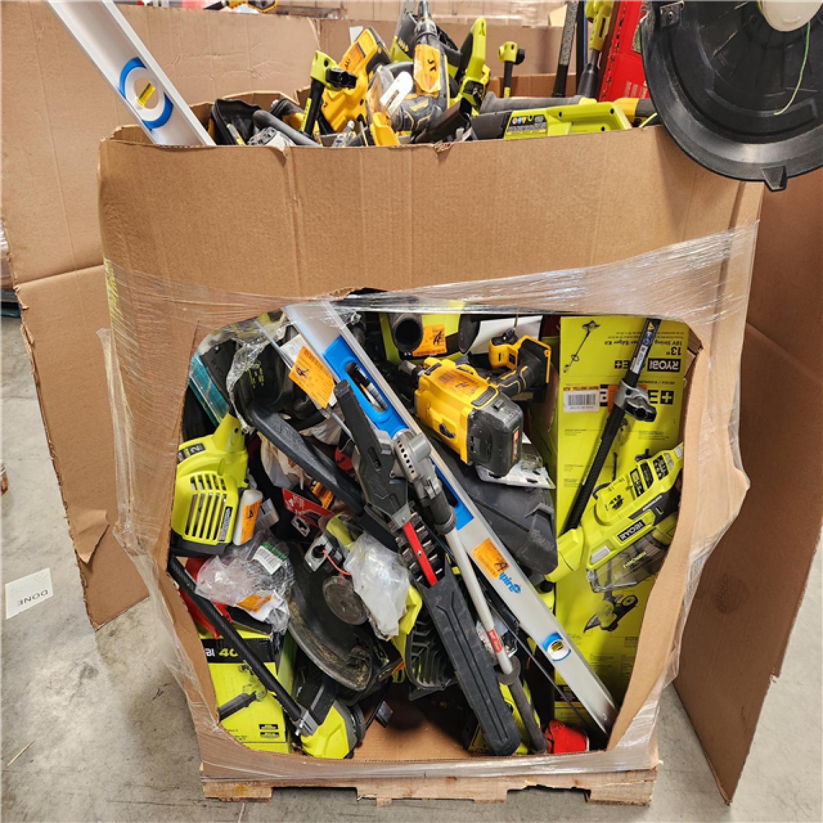 CALIFORNIA AS-IS TOOL PALLET