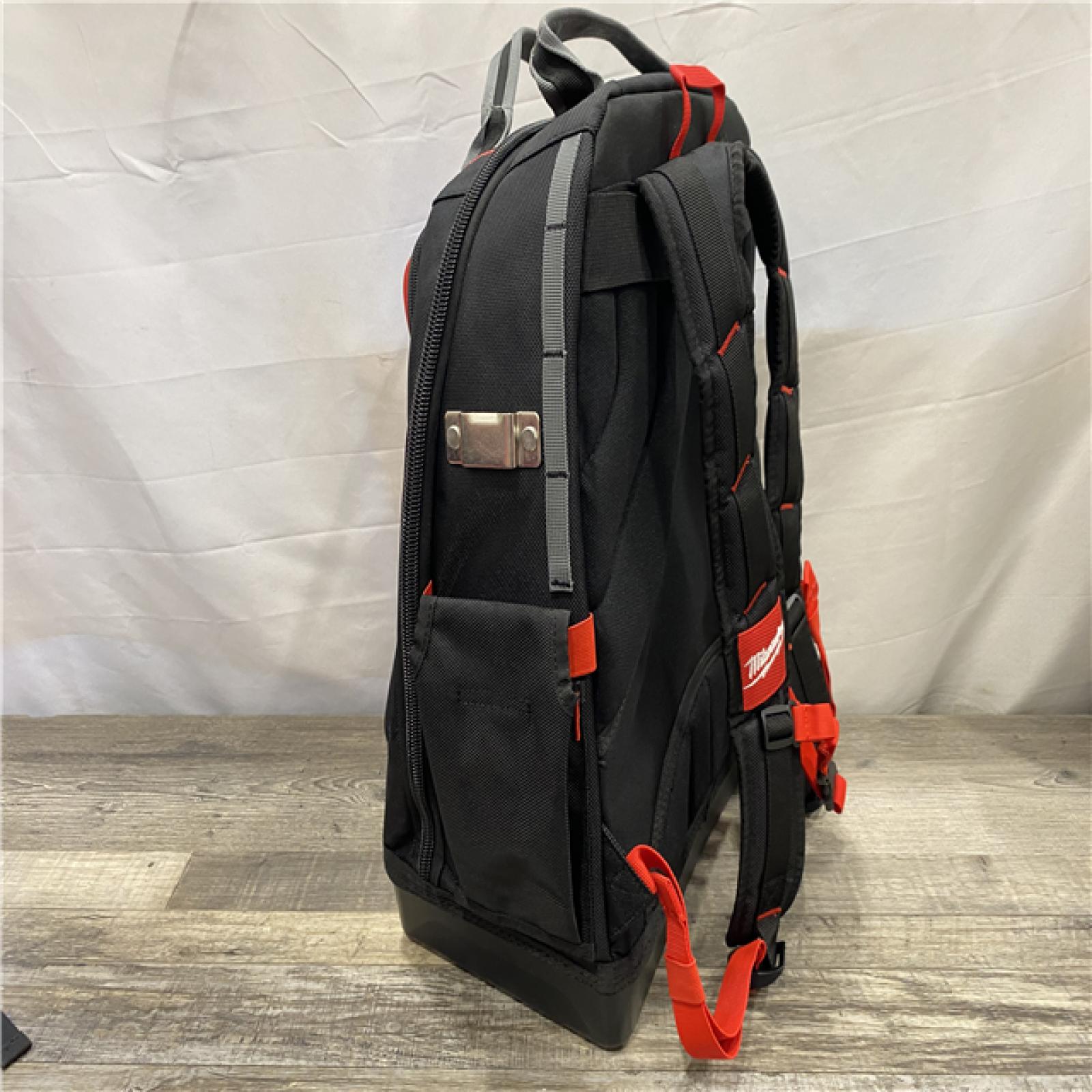 NEW - Milwaukee 15 in. Ultimate Jobsite Tool Backpack