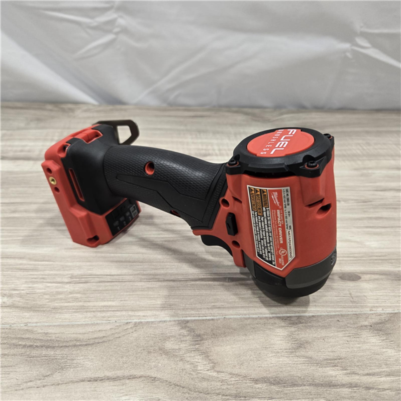 LIKE NEW! - MILWAUKEE FUEL 18V Brushless Cordless Hammer Drill and Impact Driver Combo Kit