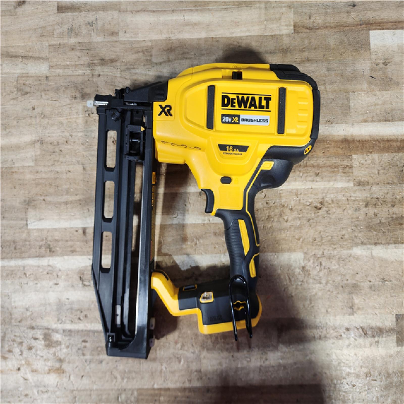 HOUSTON LOCATION - AS - IS 20V MAX XR 16-Gauge Lithium-Ion Cordless Finish Nailer (Tool Only)