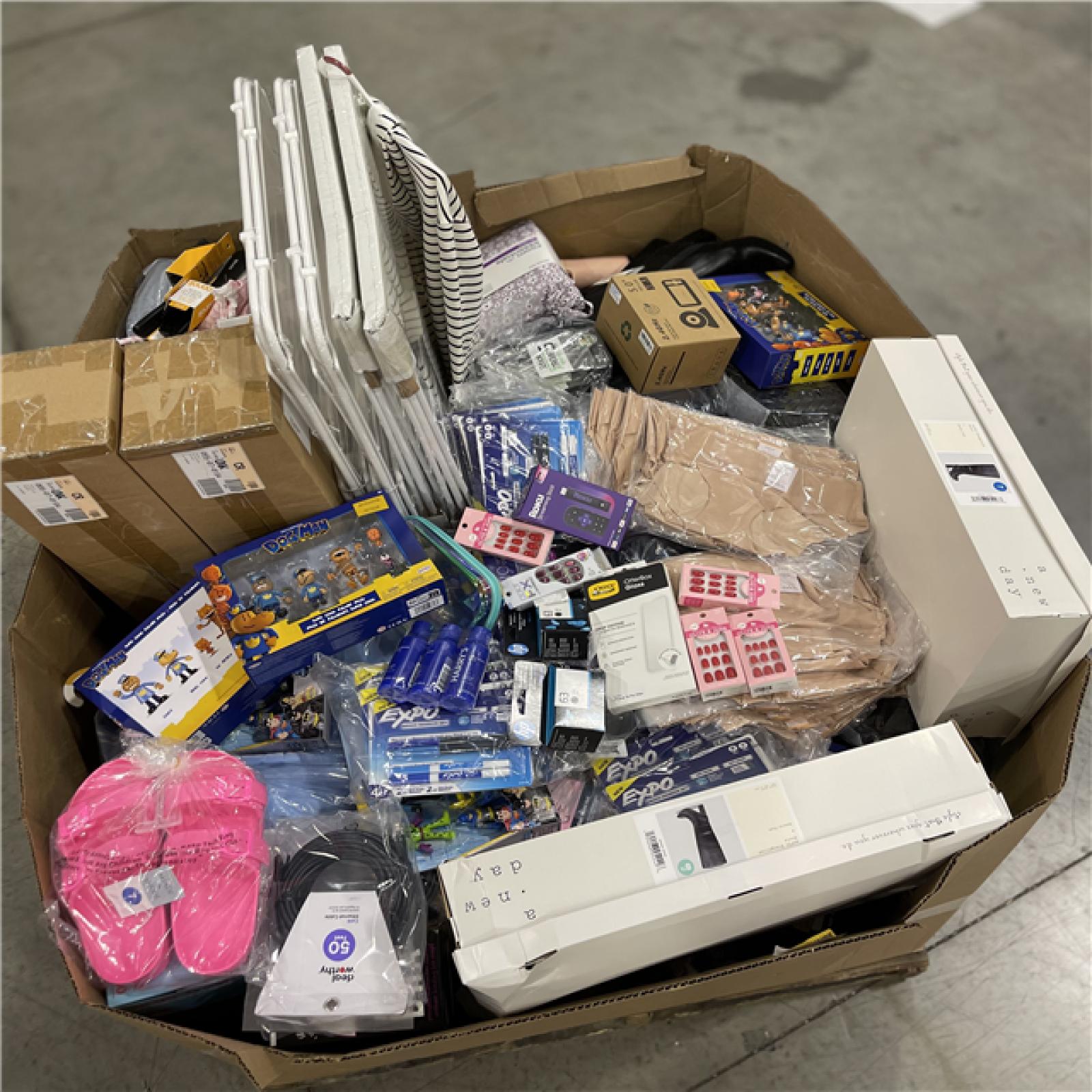 DALLAS LOCATION- NEW!- BULLSEYE MIXED PALLET