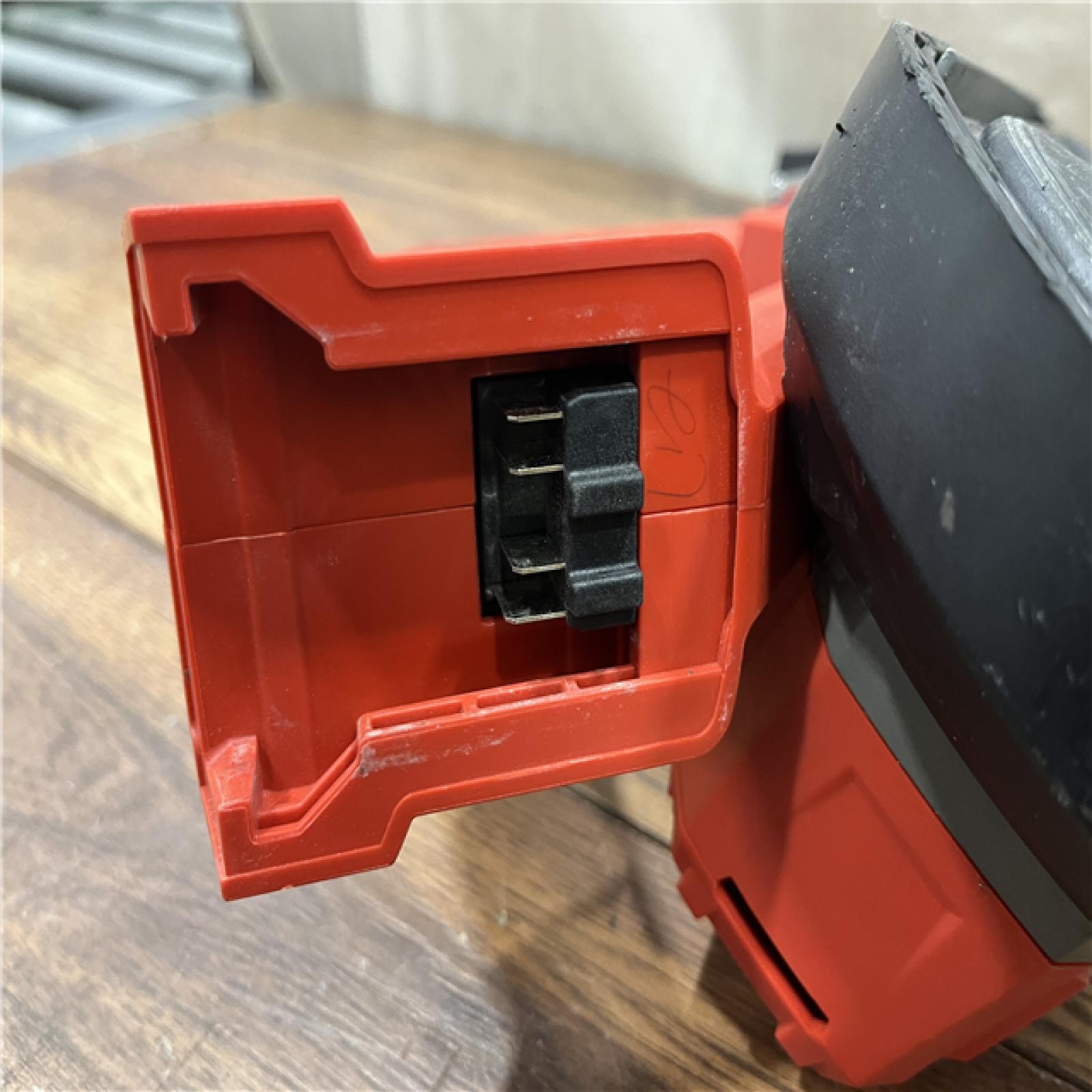 AS-IS Milwaukee M18 FUEL Compact Band Saw