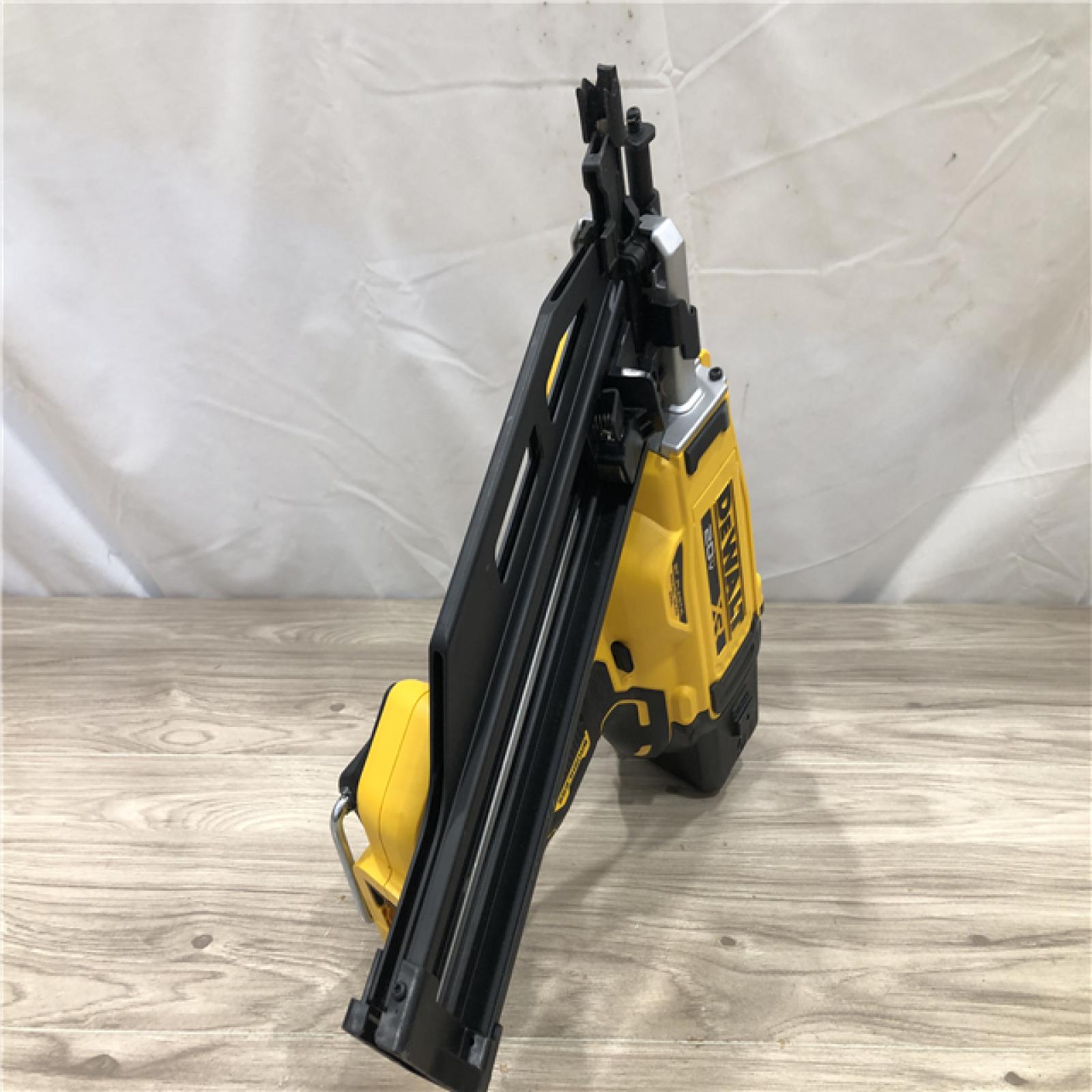 AS-IS DEWALT 20-Volt 21° Cordless Framing Nailer (Tool-Only)