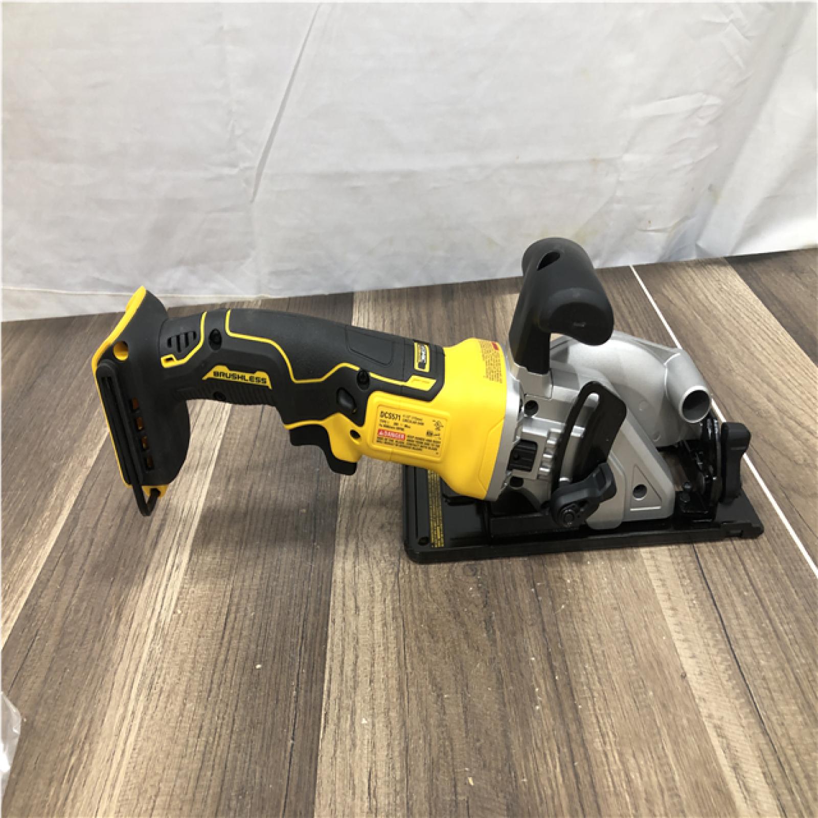AS-IS DEWALT ATOMIC 20V MAX Cordless Brushless 4-1/2 in. Circular Saw (Tool Only)