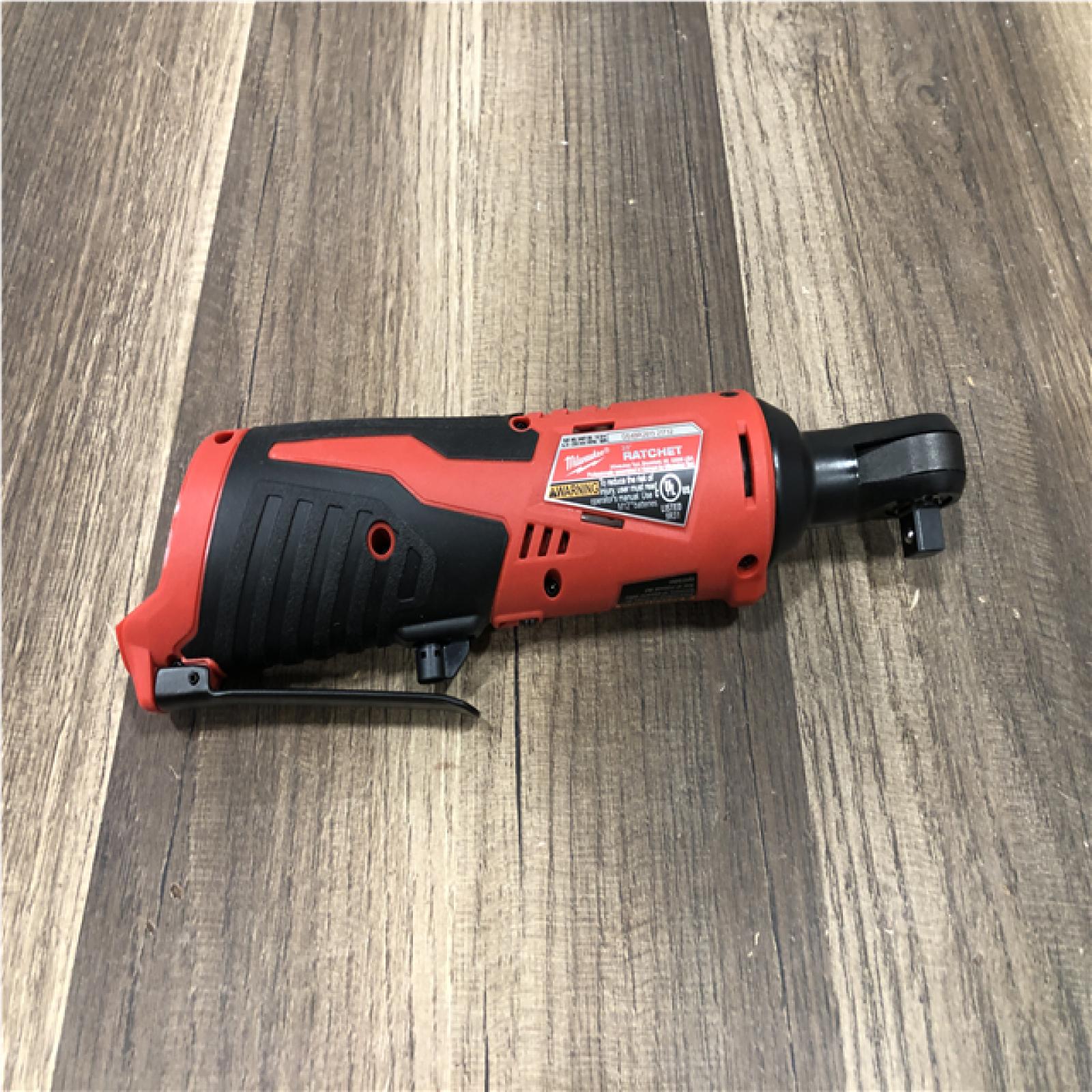 AS-IS Milwaukee 12V Lithium-Ion Cordless 3/8 in. Ratchet (Tool-Only)