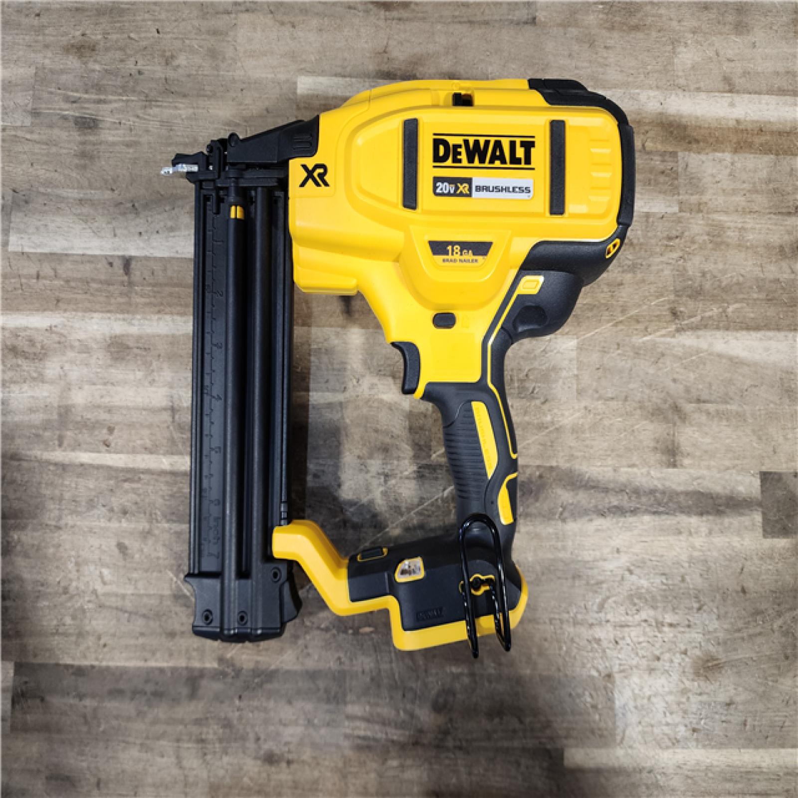 HOUSTON LOCATION - AS-IS DeWalt 20V MAX XR Lithium-Ion Cordless 18-Gauge Brad Nailer (Tool Only)