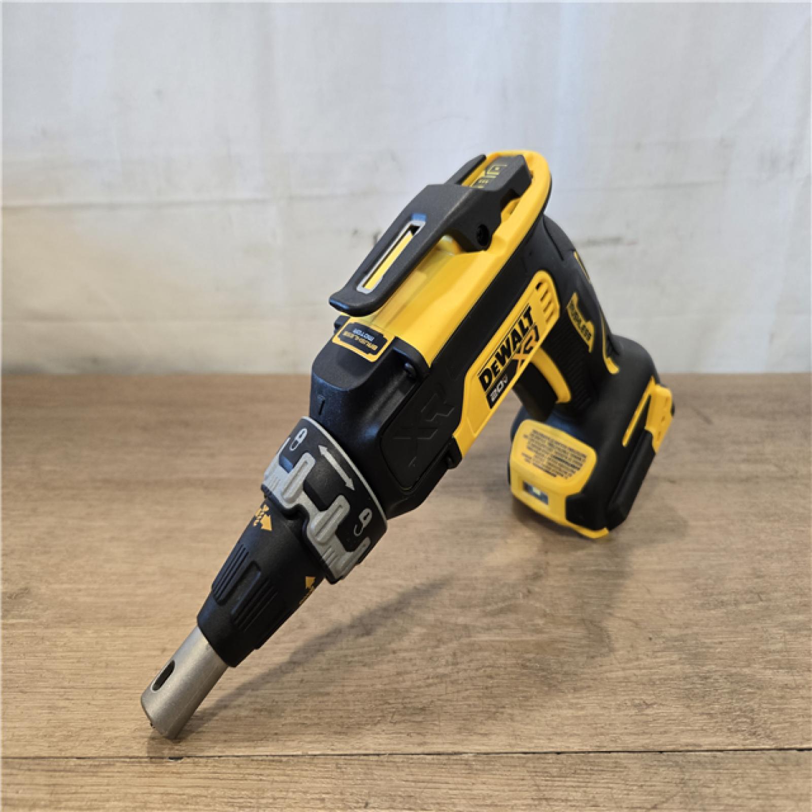 AS-IS DEWALT 20V MAX Cordless Screw Gun Kit