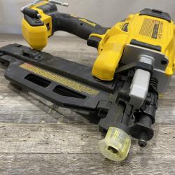 AS-IS DEWALT 20-Volt 21° Cordless Framing Nailer (Tool-Only)