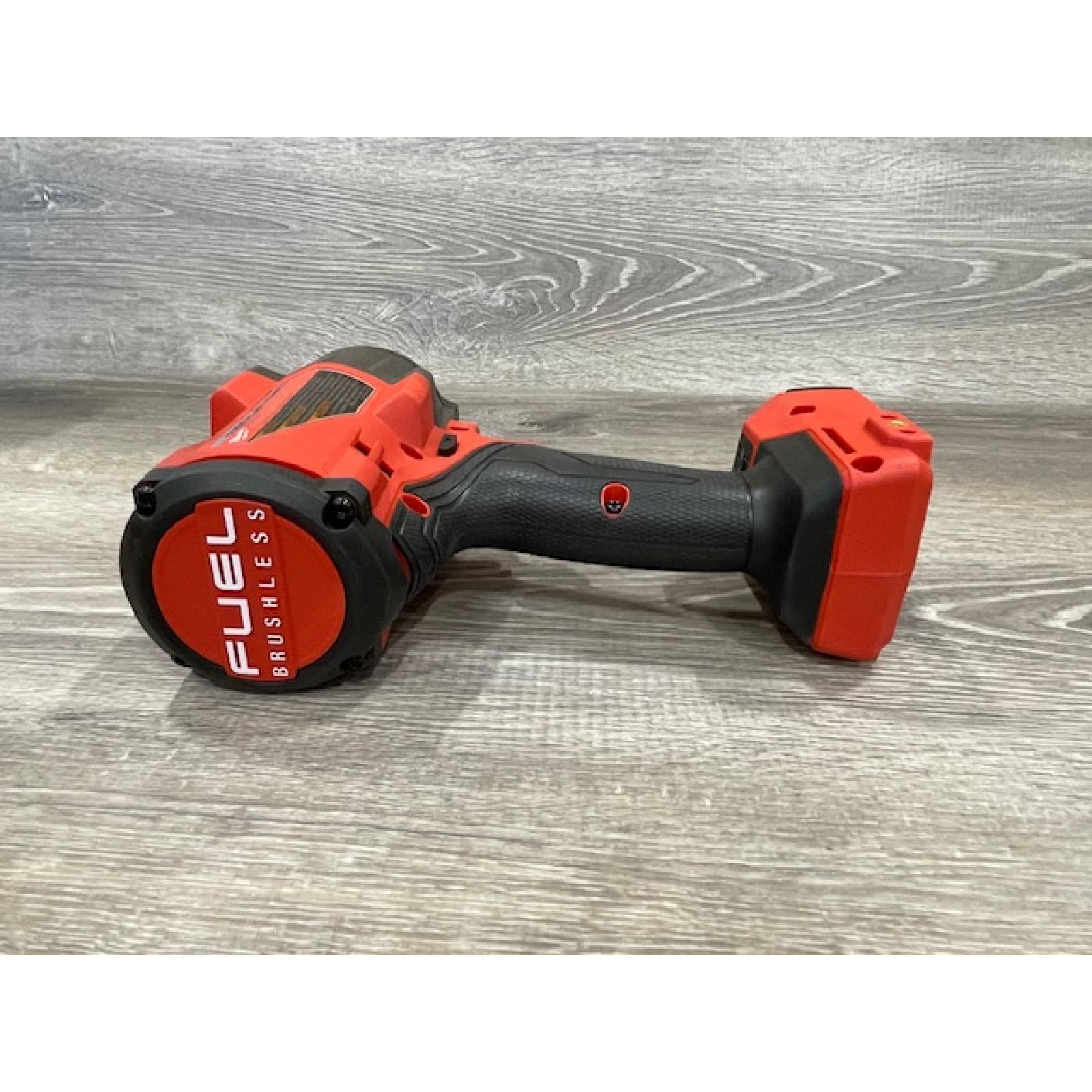 AS-IS Milwaukee FUEL 18V Lithium-Ion Brushless Cordless 1/2 in. Impact Wrench w/Friction Ring Kit