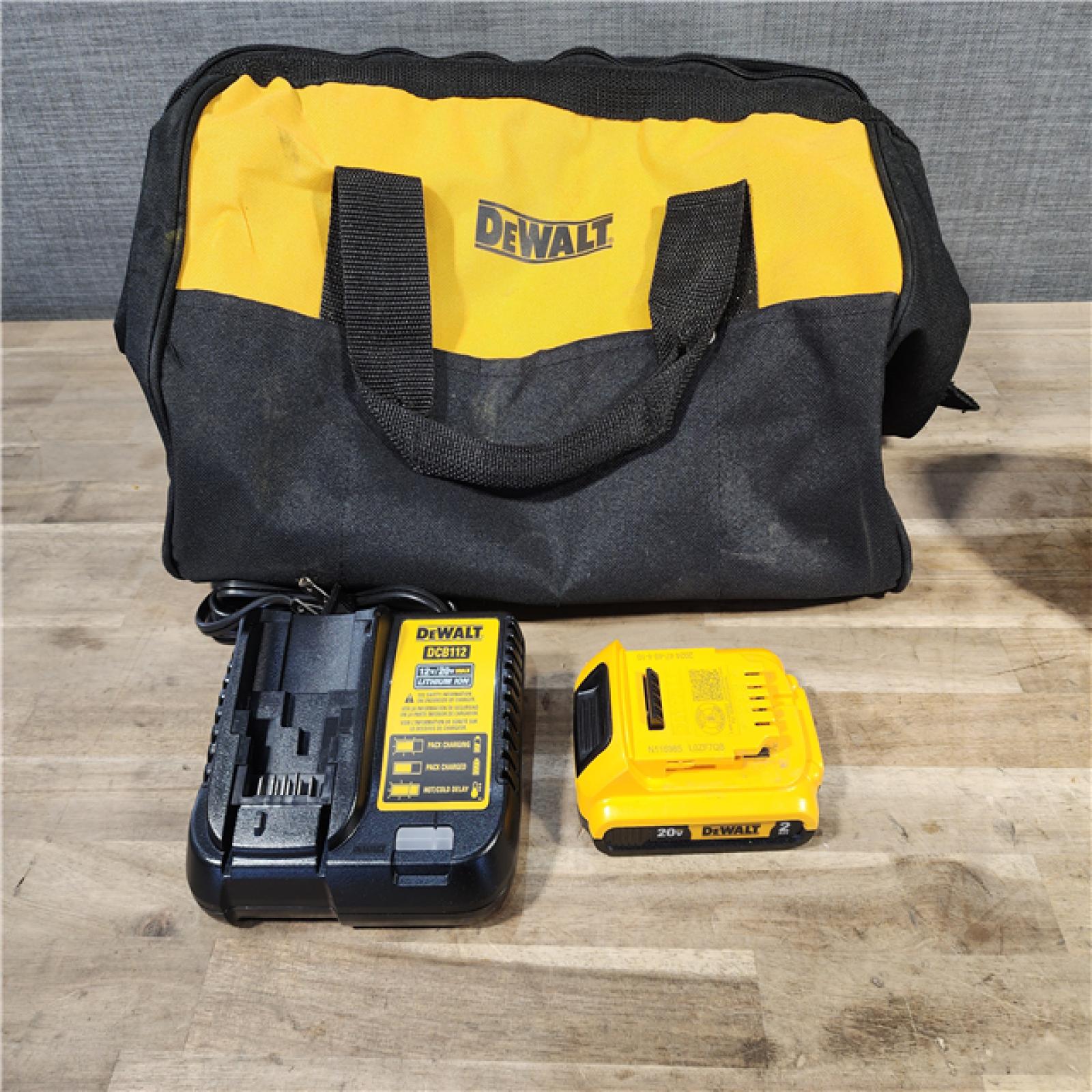 HOUSTON LOCATION - AS-IS DeWALT DCN681D1 20-Volt MAX 18ga Cordless Brushless Narrow Crown Stapler Kit w/ BATTERY & CHARGER
