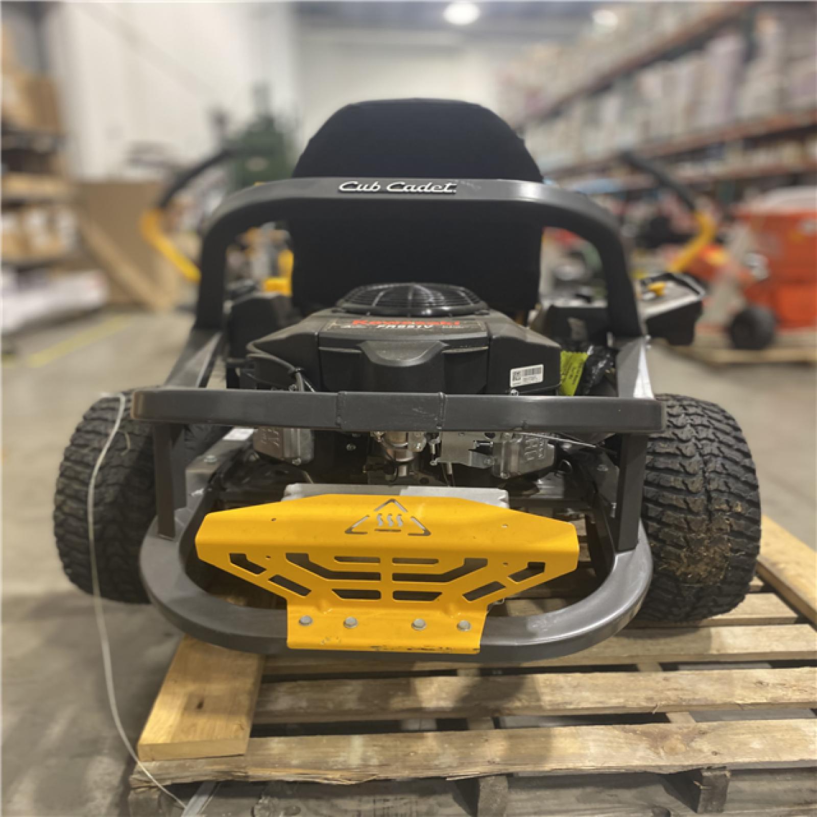 Dallas Location - As-Is Ultima Z2 42in.Gas Zero Turn Riding Lawn Mower