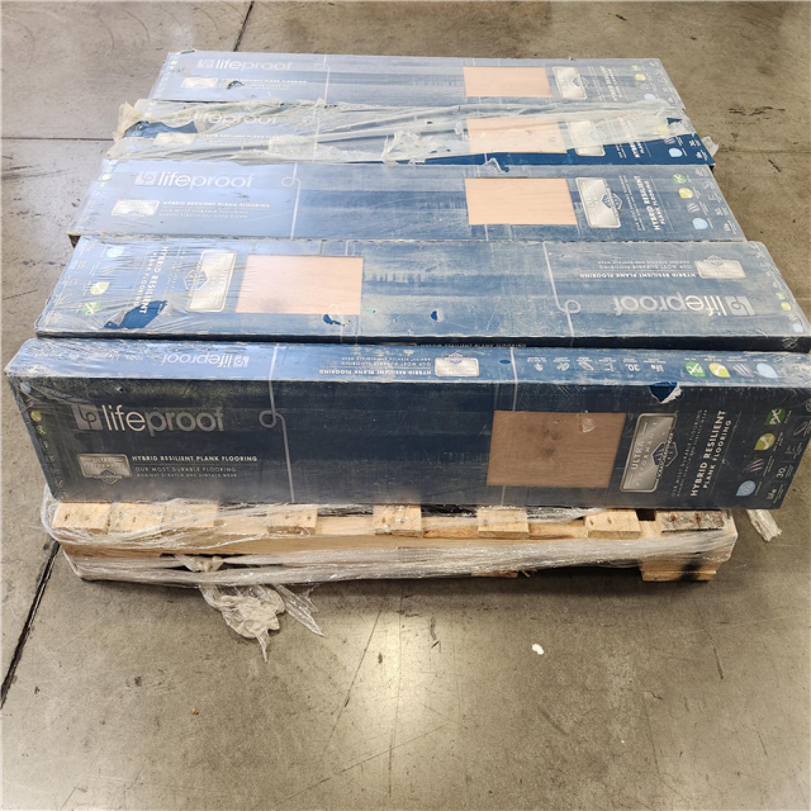 Phoenix Location NEW Lifeproof Suffield Mill 7.6 in. W x 50.6 in. L Waterproof Hybrid Resilient Flooring (275 sqft/13 case)