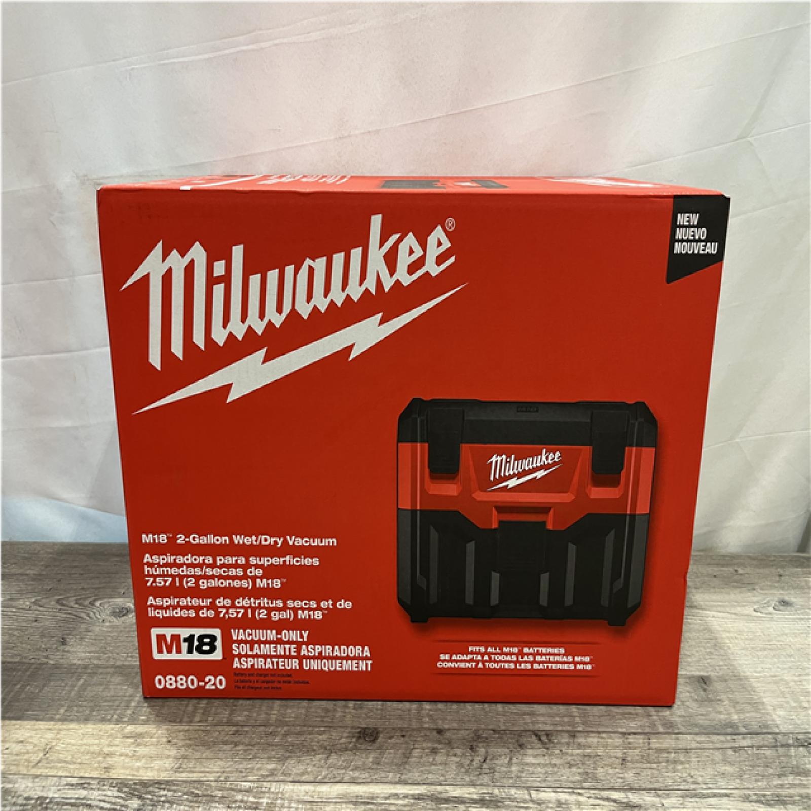 NEW - Milwaukee 18-Volt 2 Gal. Lithium-Ion Cordless Wet/Dry Vacuum (Vacuum-Only)