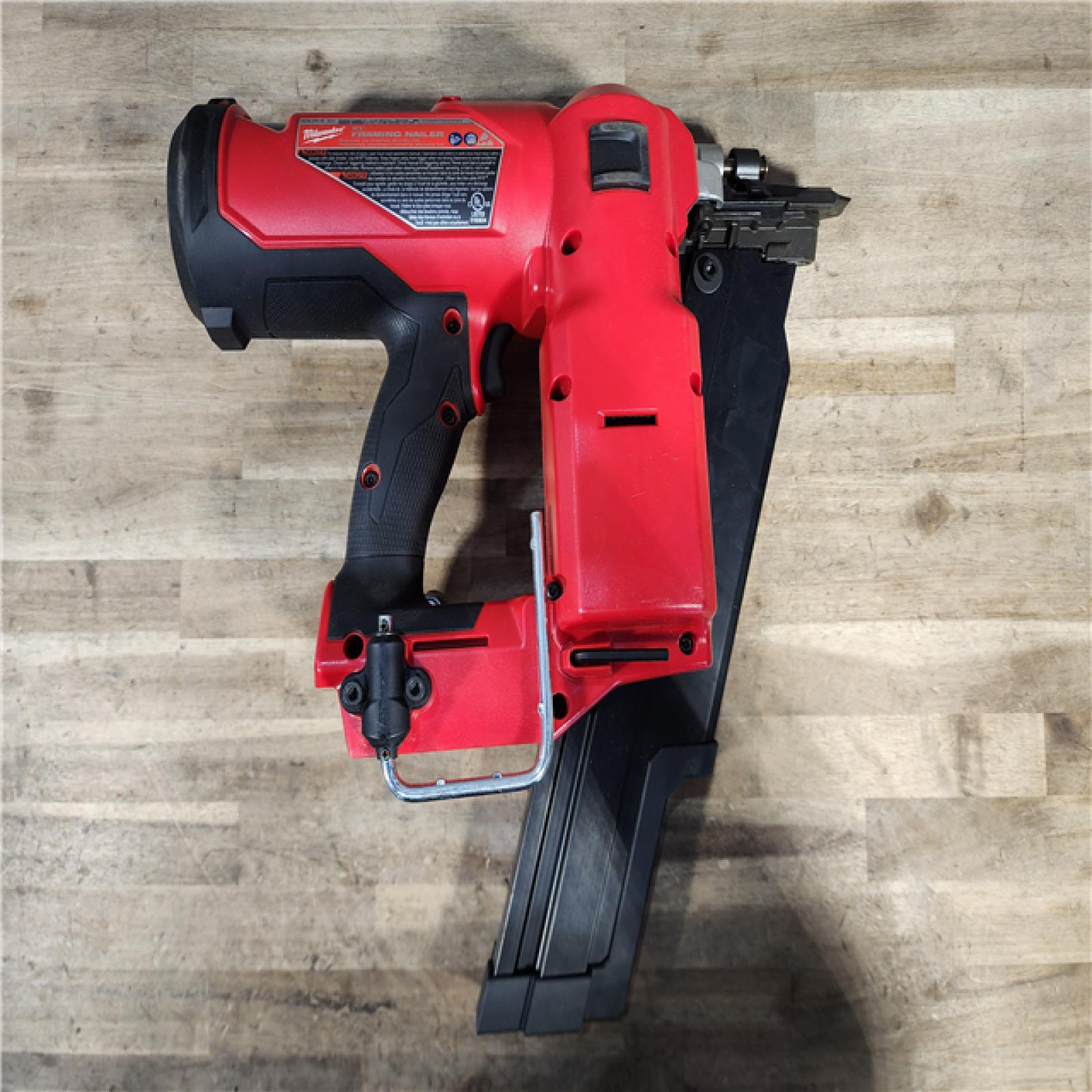 HOUSTON LOCATION - AS-IS Milwaukee 2744-20 M18 FUEL 3-1/2 in. 18V 21-Degree Lithium-Ion Brushless Cordless Framing Nailer (Tool-Only)