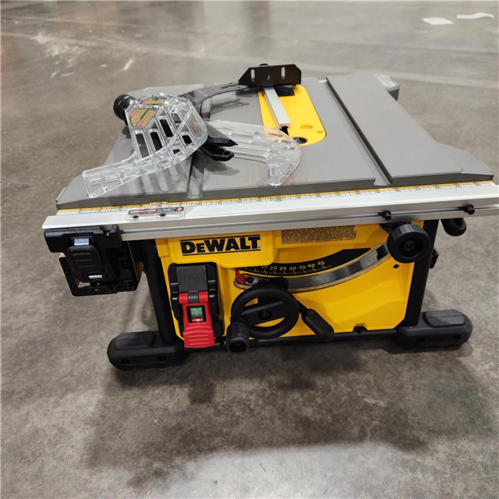 As-Is- Dewalt 8-1/4 Compact Jobsite Table Saw