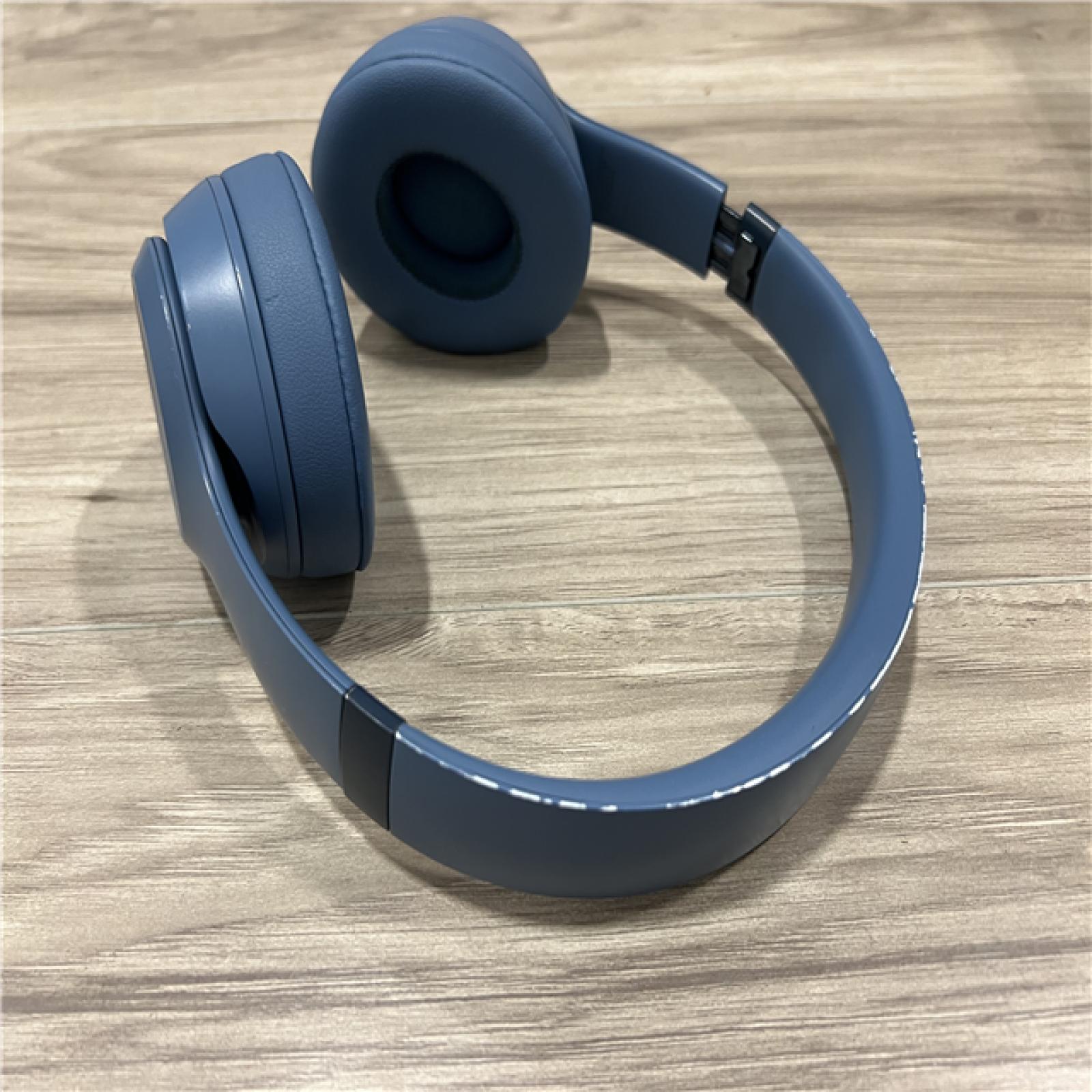 AS-IS Beats Solo 4 True Wireless On Ear Headphones in Slate Blue