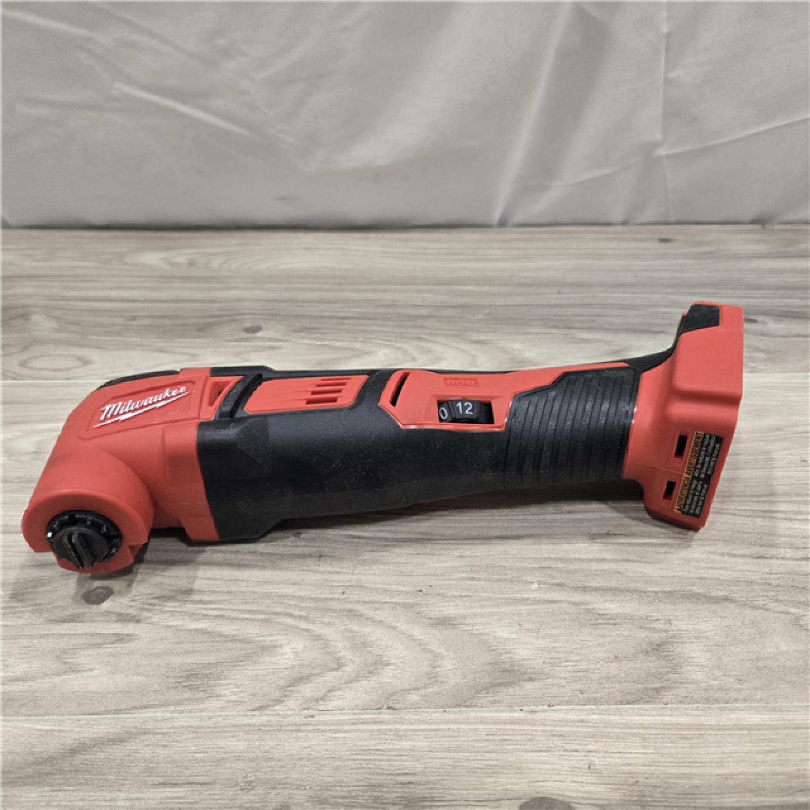 AS-IS Milwaukee 2626-20 M18 Cordless Multi-Tool (Tool Only)