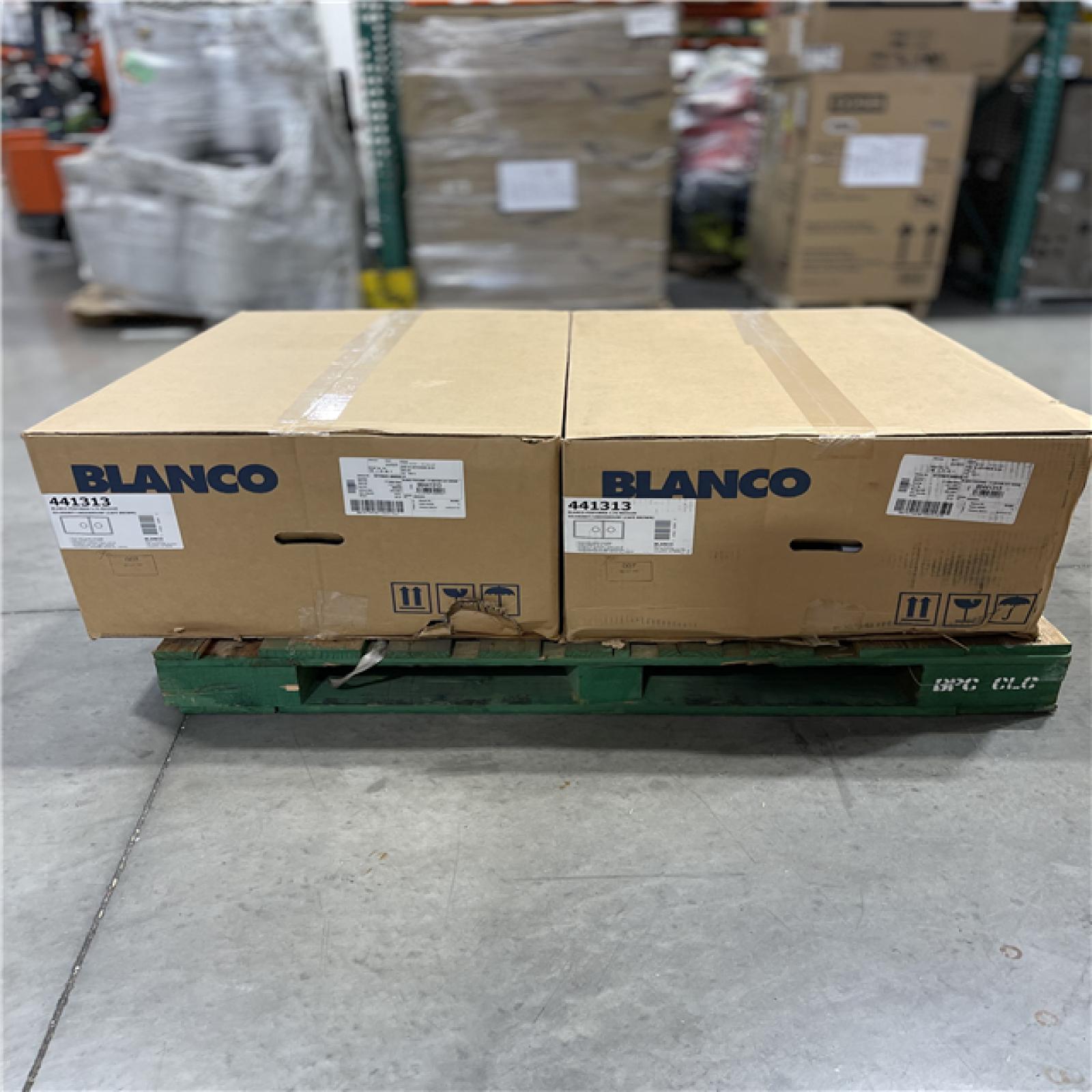 DALLAS LOCATION- AS-IS Blanco Performa SILGRANIT Brown Granite Composite 33 in. Double Bowl Undermount Kitchen Sink with Low Divide PALLE-(2 UNITS)