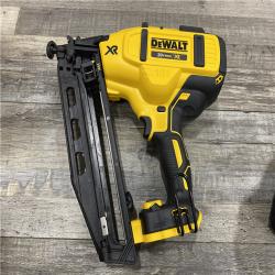 AS-IS DEWALT 20V MAX XR 16-Gauge Electric Cordless Angled Finishing Nailer Kit