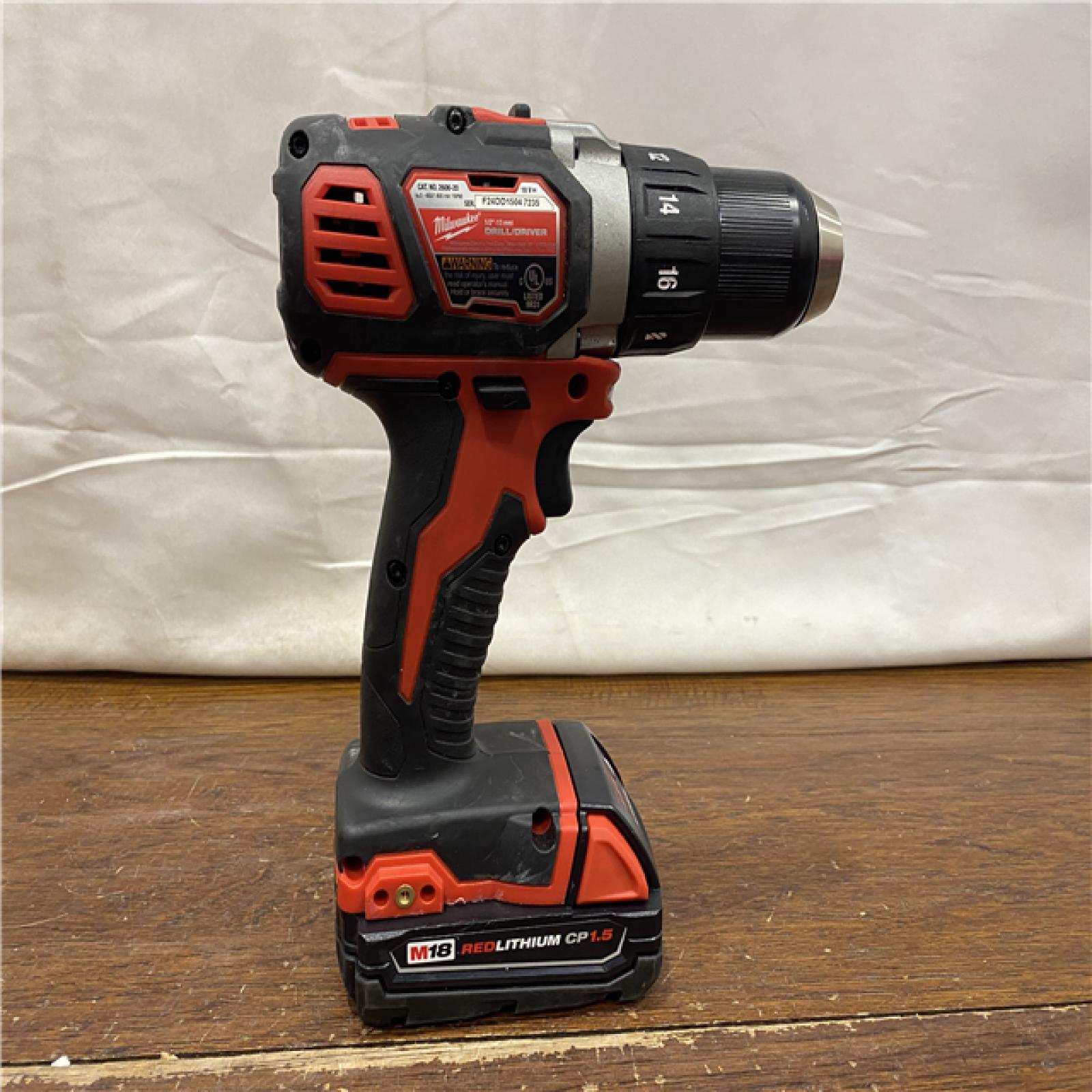 AS-IS Milwaukee 2904-22 Hammer Drill Driver Kit with Batteries  Charger & Tool Case  Red