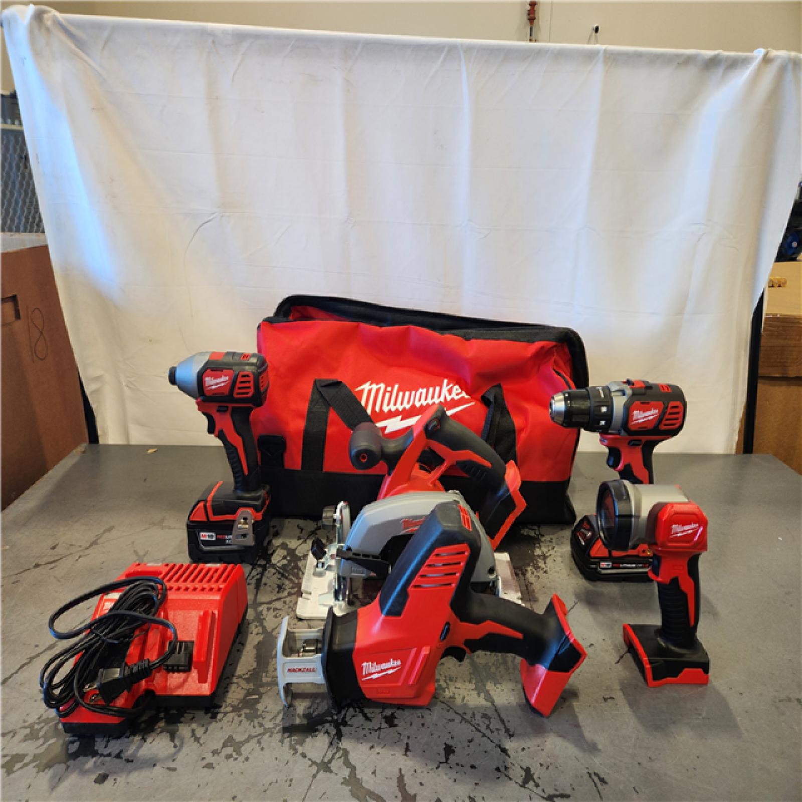 AS-IS- Milwaukee M18 18V Lithium-Ion Cordless Combo Kit