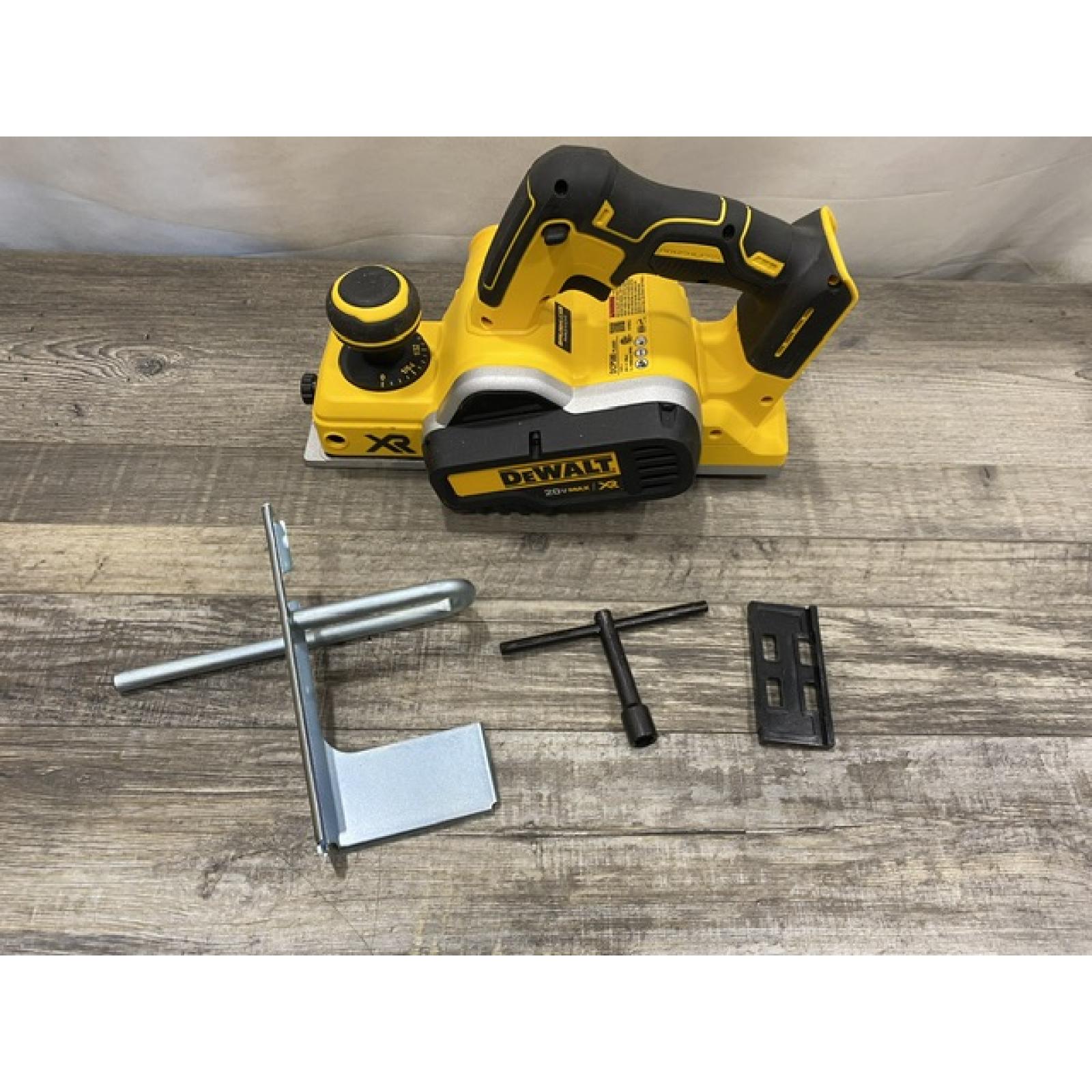 AS-IS DEWALT 20V MAX XR Cordless Brushless 3-1/4 in. Planer (Tool Only)