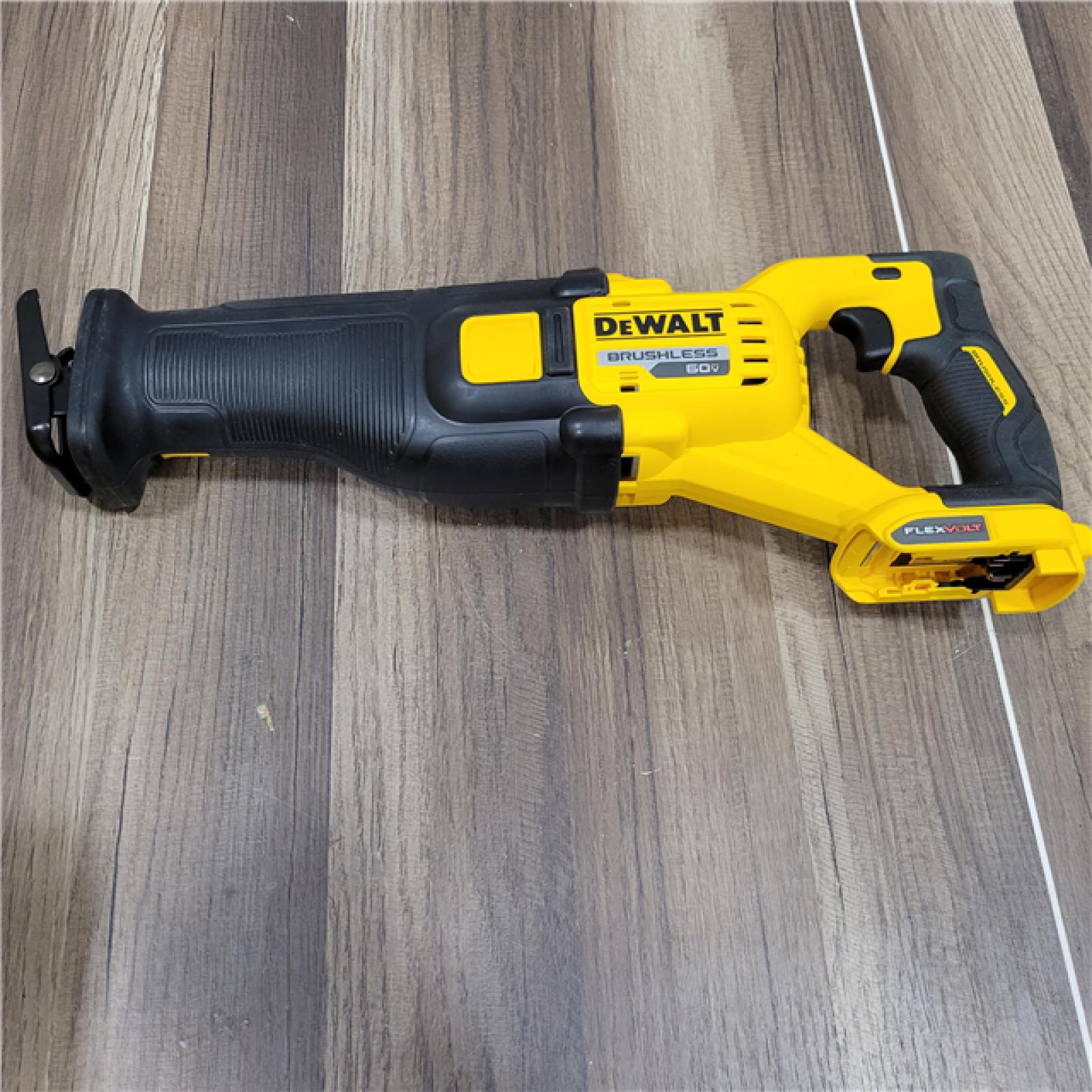 AS-IS   DeWalt DCS389B FLEXVOLT 60V MAX Cordless Brushless Reciprocating Saw (Tool-Only)