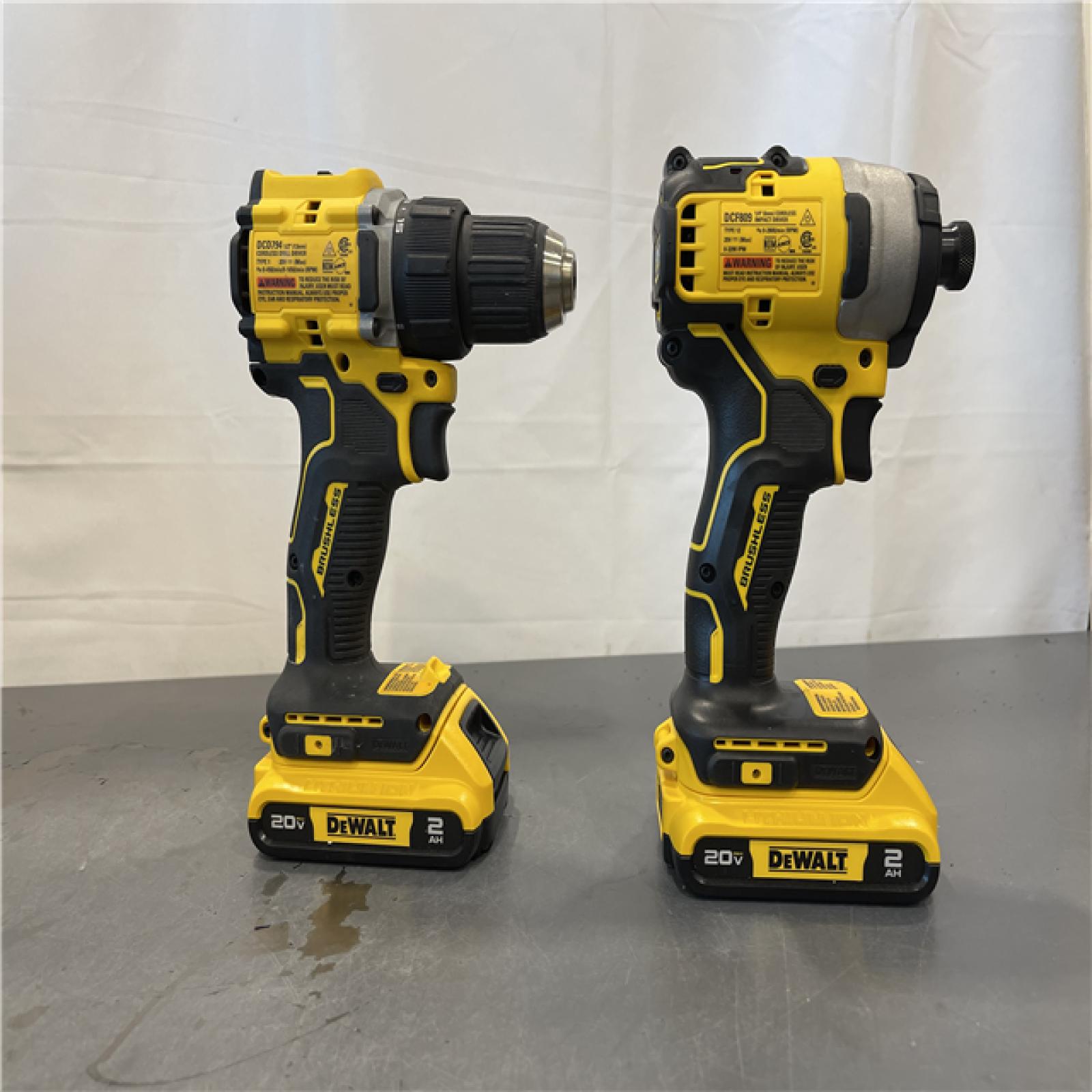 AS-IS - Dewalt ATOMIC 20-Volt MAX Lithium-Ion Cordless Combo Kit