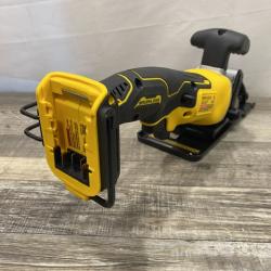 AS-IS DEWALT ATOMIC 20V MAX Cordless Brushless 4-1/2 in. Circular Saw (Tool Only)
