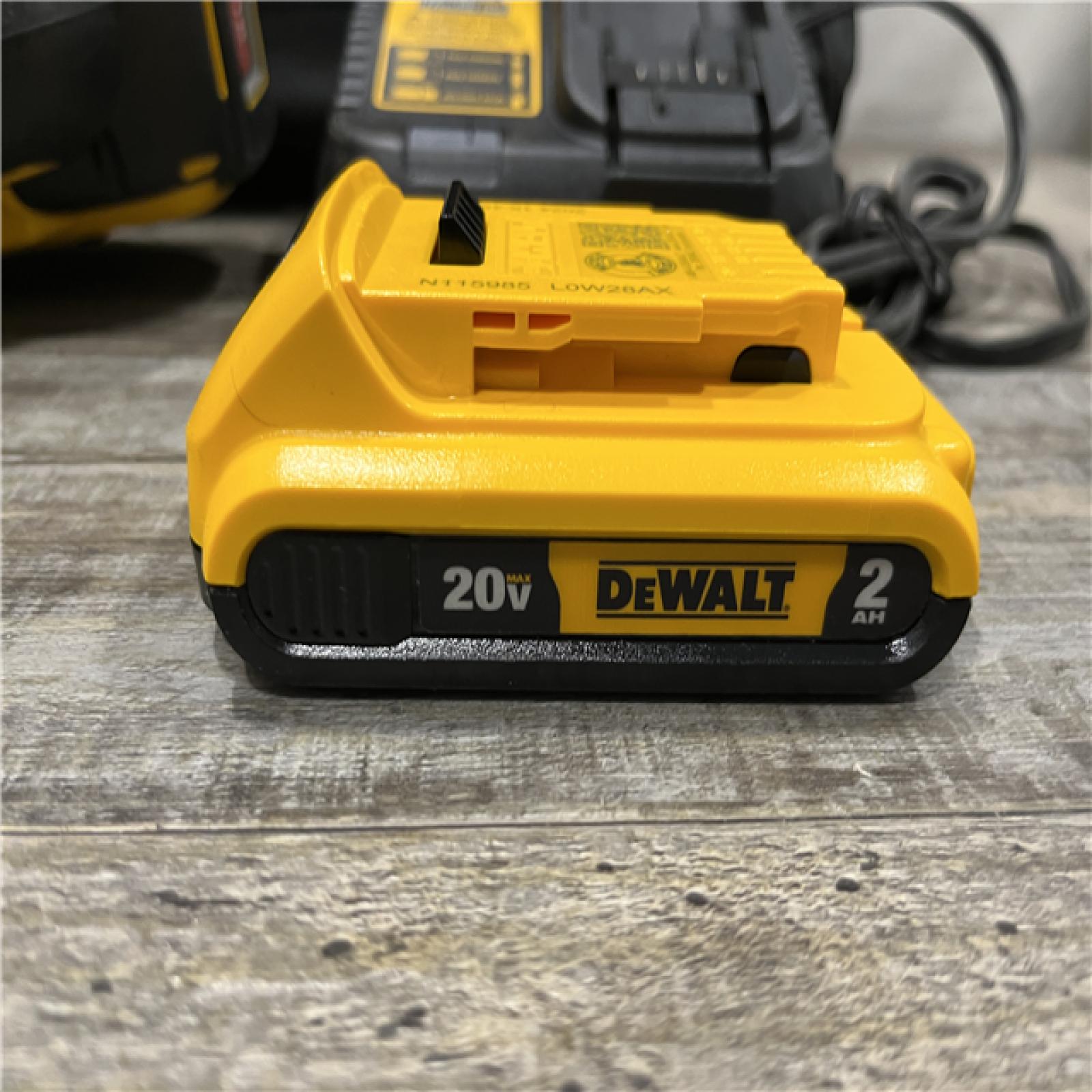 AS-IS DEWALT 20V MAX XR Lithium-Ion Cordless 18-Gauge Narrow Crown Stapler Kit
