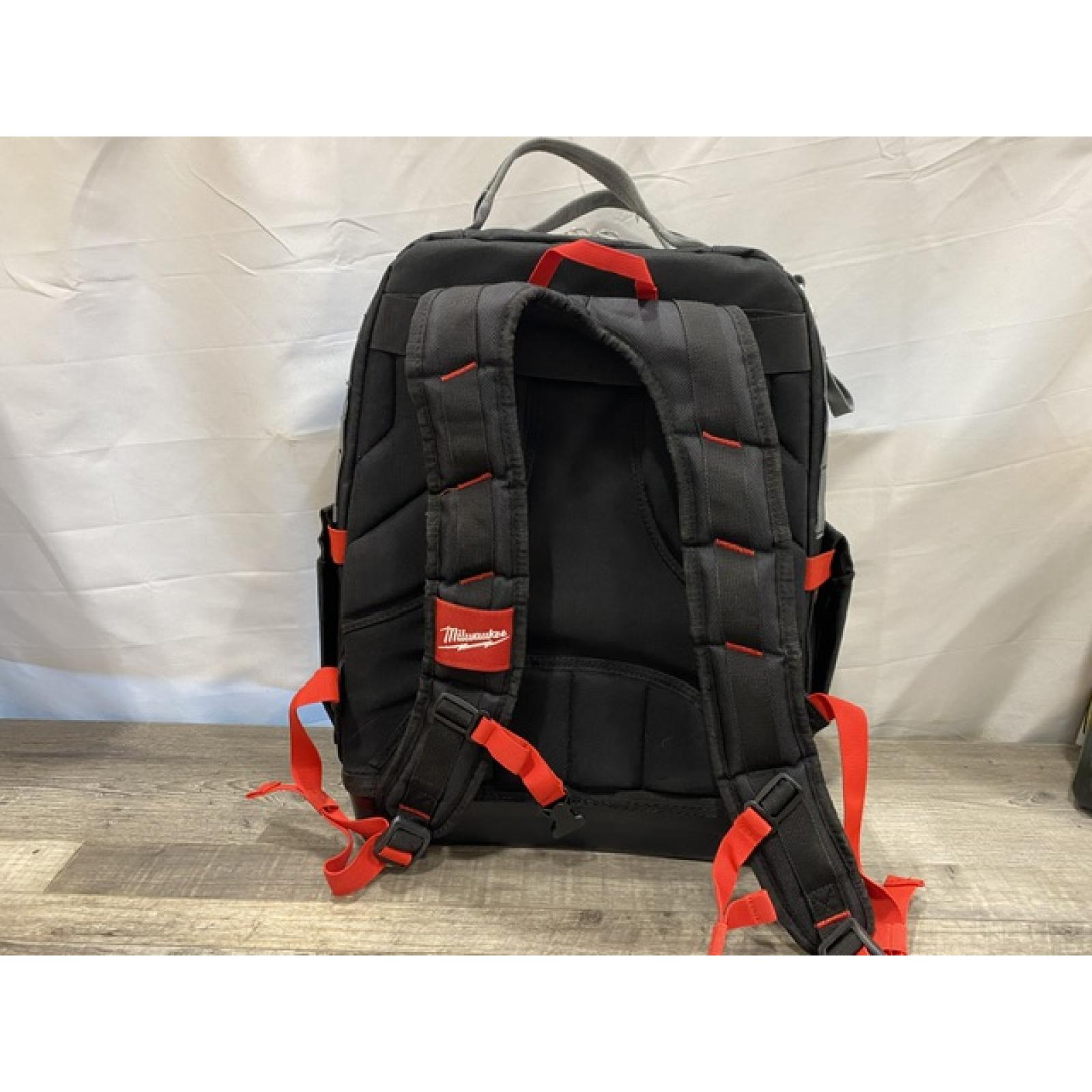 NEW - Milwaukee 15 in. Ultimate Jobsite Tool Backpack