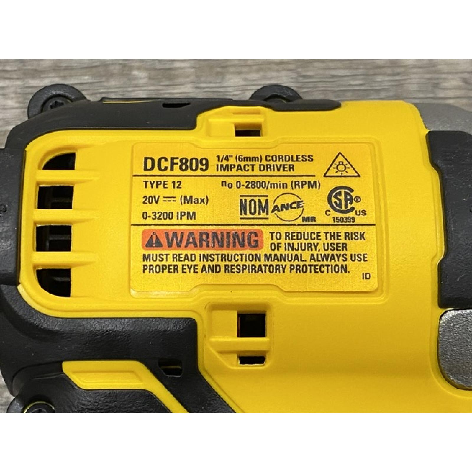AS-IS DEWALT ATOMIC 20-Volt MAX Lithium-Ion Cordless Combo Kit