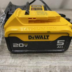 AS-IS DEWALT ATOMIC 20V Lithium-Ion Cordless 1/2 in. Hammer Drill Kit