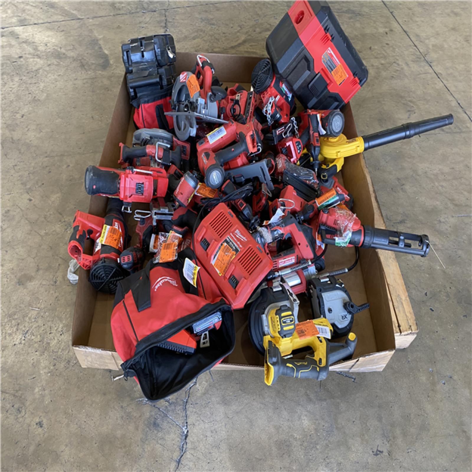 Houston Location AS IS - Tool Pallet