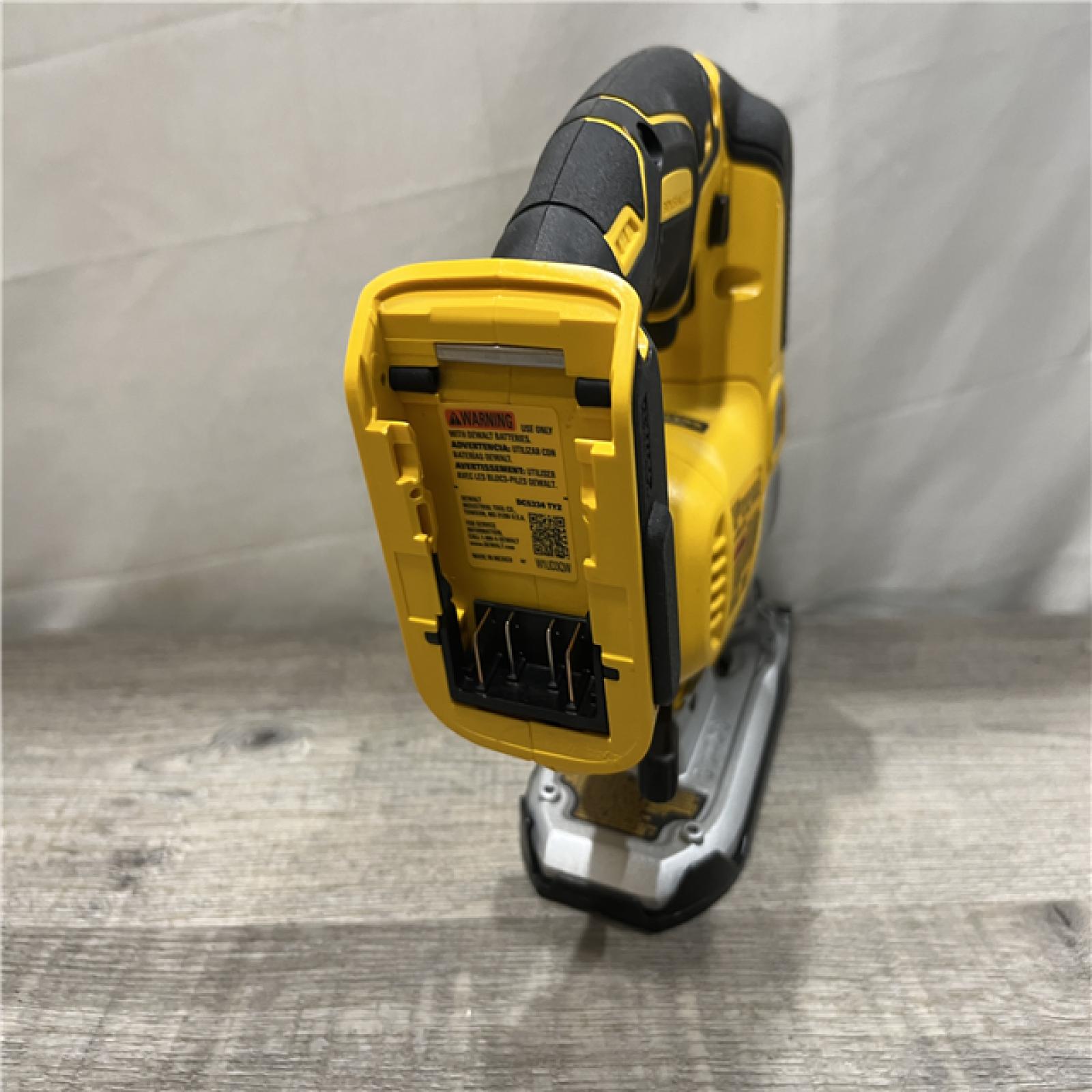 AS-IS DEWALT 20V MAX XR Cordless Brushless Jigsaw (Tool Only)
