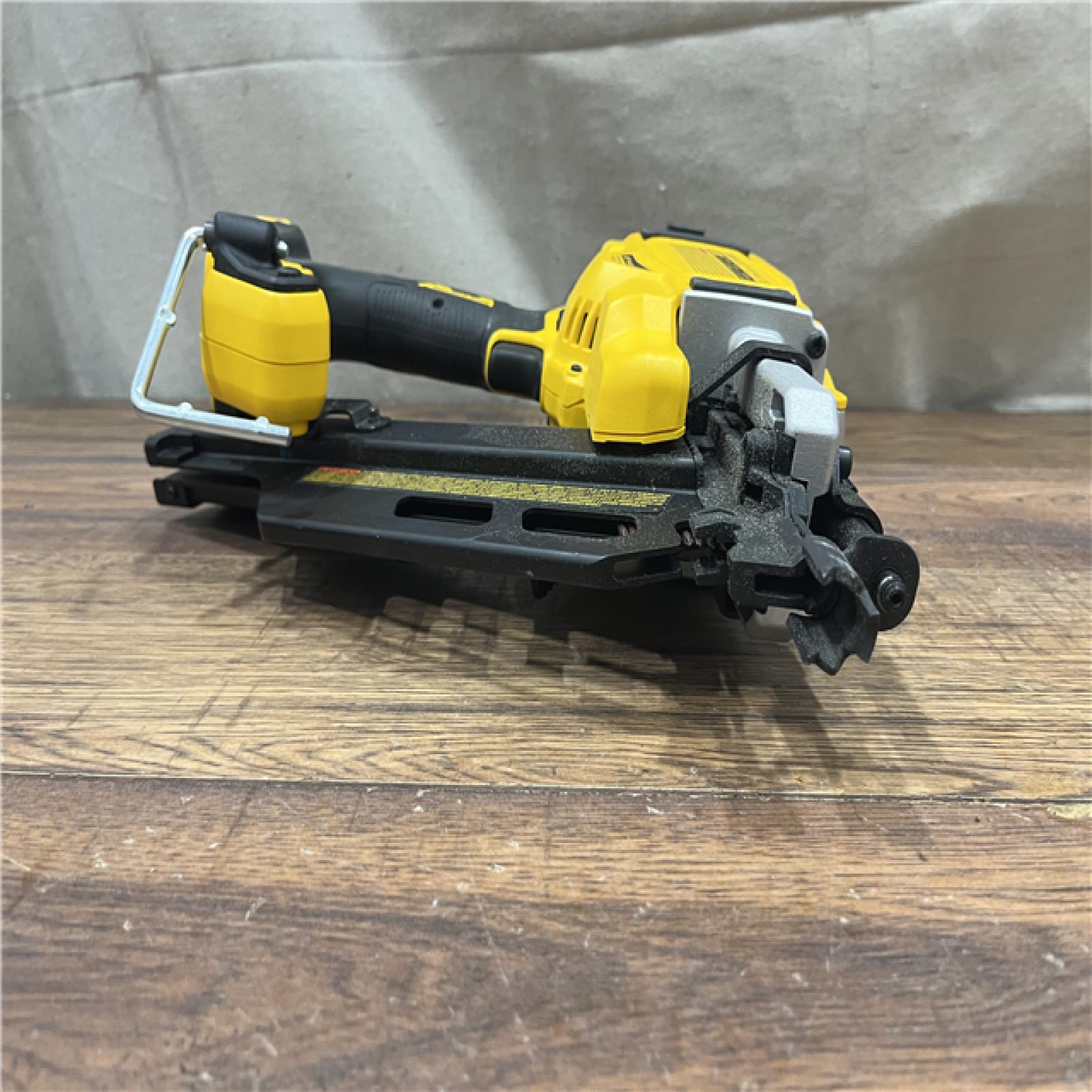 AS-IS DEWAS-IS20-Volt 30Â° Cordless Framing Nailer (Tool-Only)