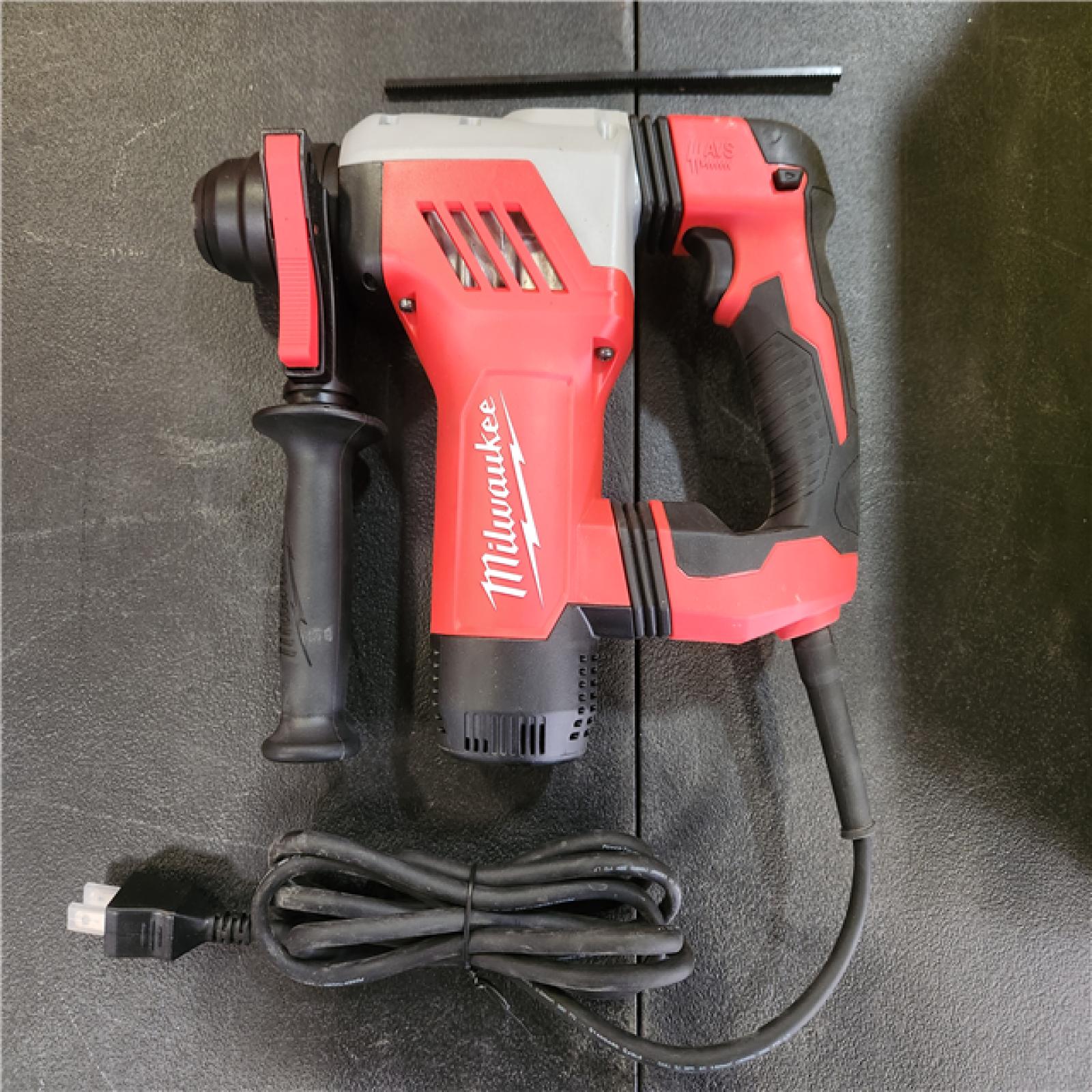 Phoenix NEW Milwaukee 1-1/8 in. Corded SDS-Plus Rotary Hammer