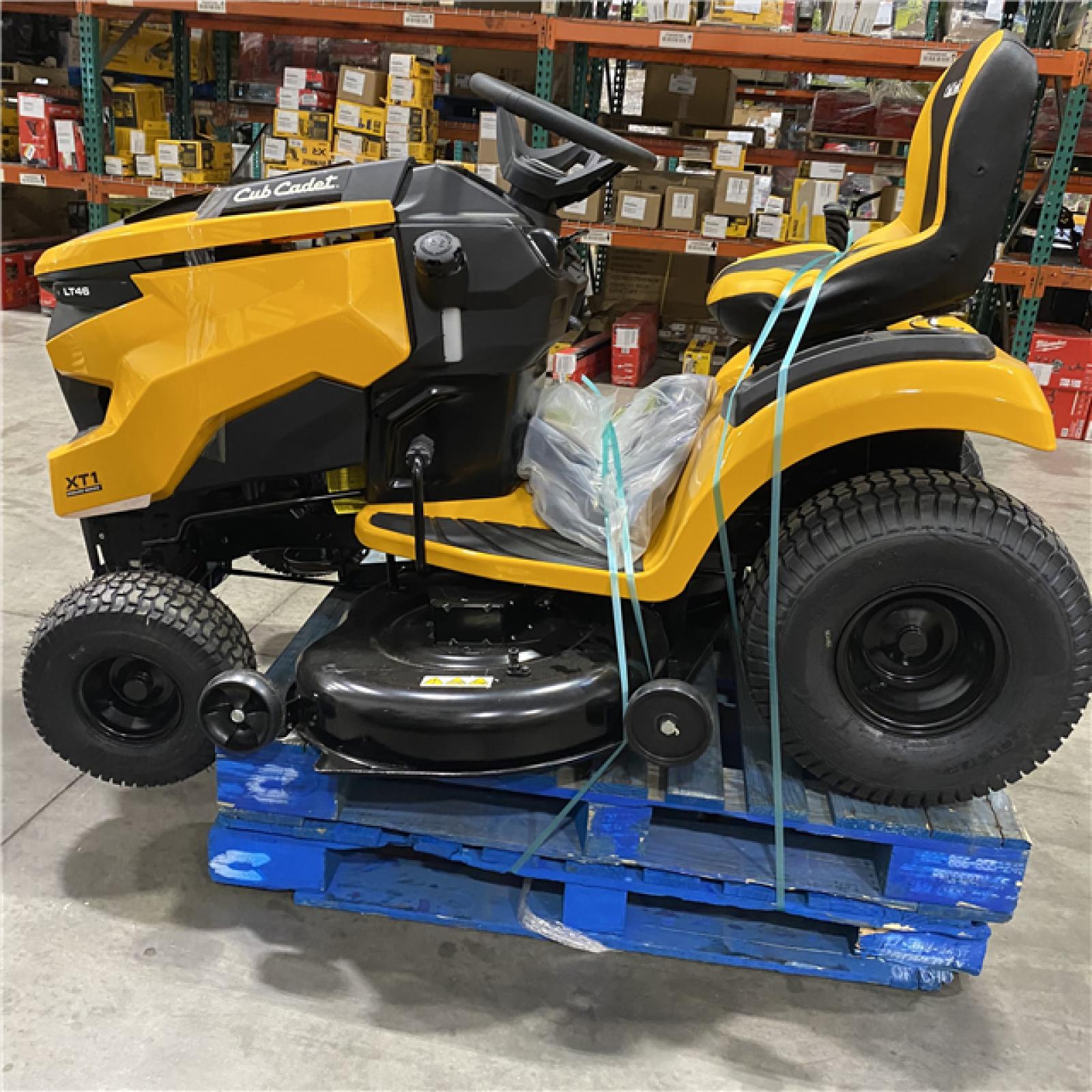 Dallas Location - As-Is Cub Cadet XT1 LT46 Lawn Tractor