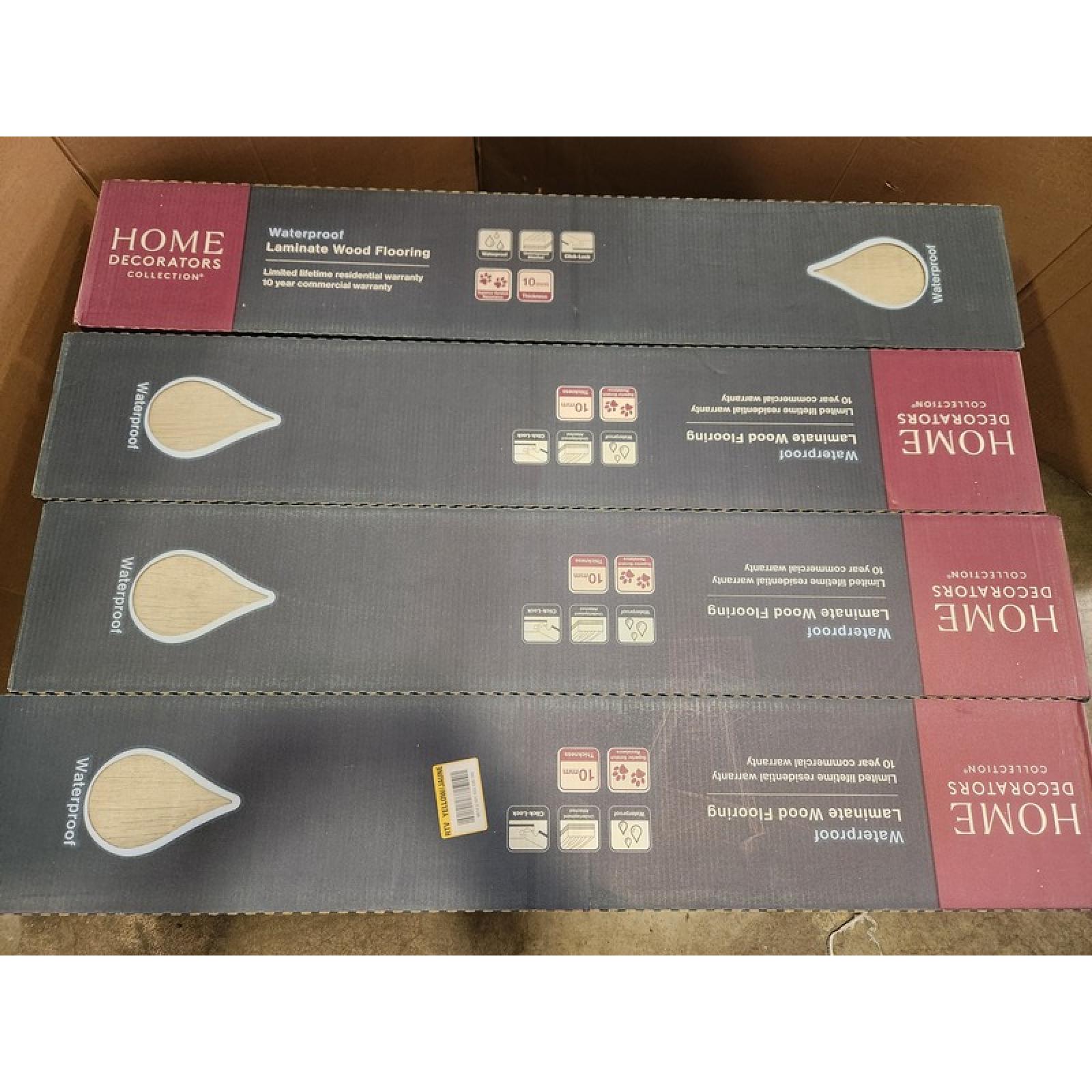 Phoenix NEW Home Decorators Collection Rockwater Oak 10mm T X 8 in W Waterproof Laminate Flooring (372 sq. ft./20 case)