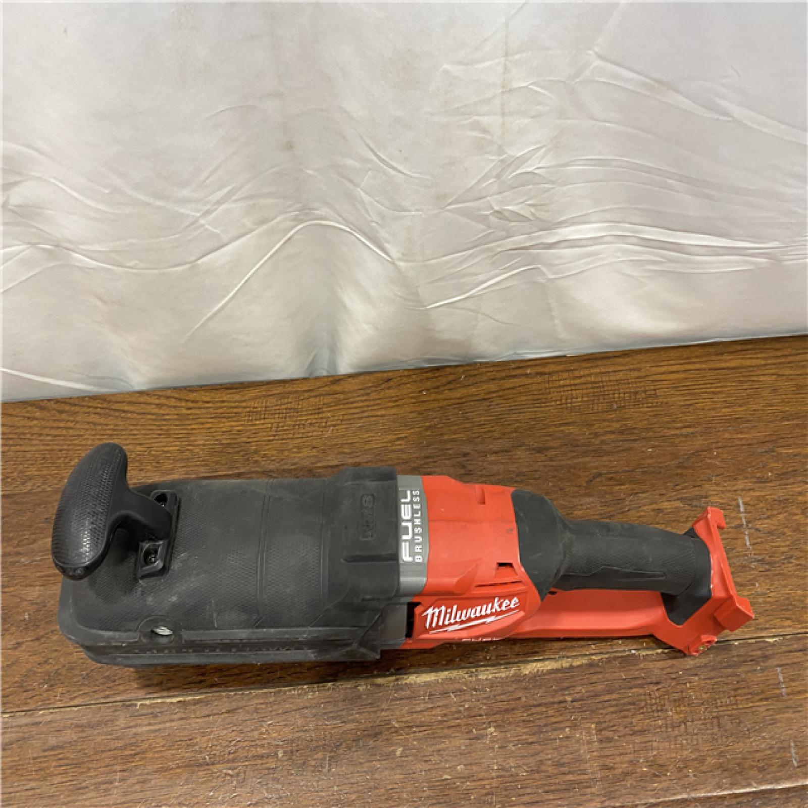 AS-IS Milwaukee M18 FUEL Brushless Cordless SUPER HAWG 7/16 in. Right Angle Drill (Tool-Only)