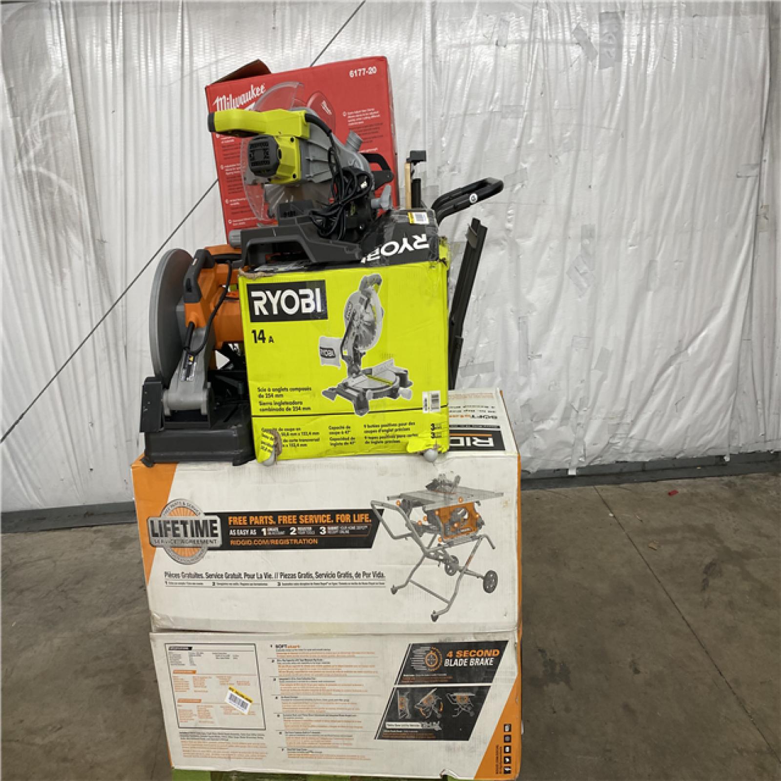 Houston Location AS IS - Tool Pallet