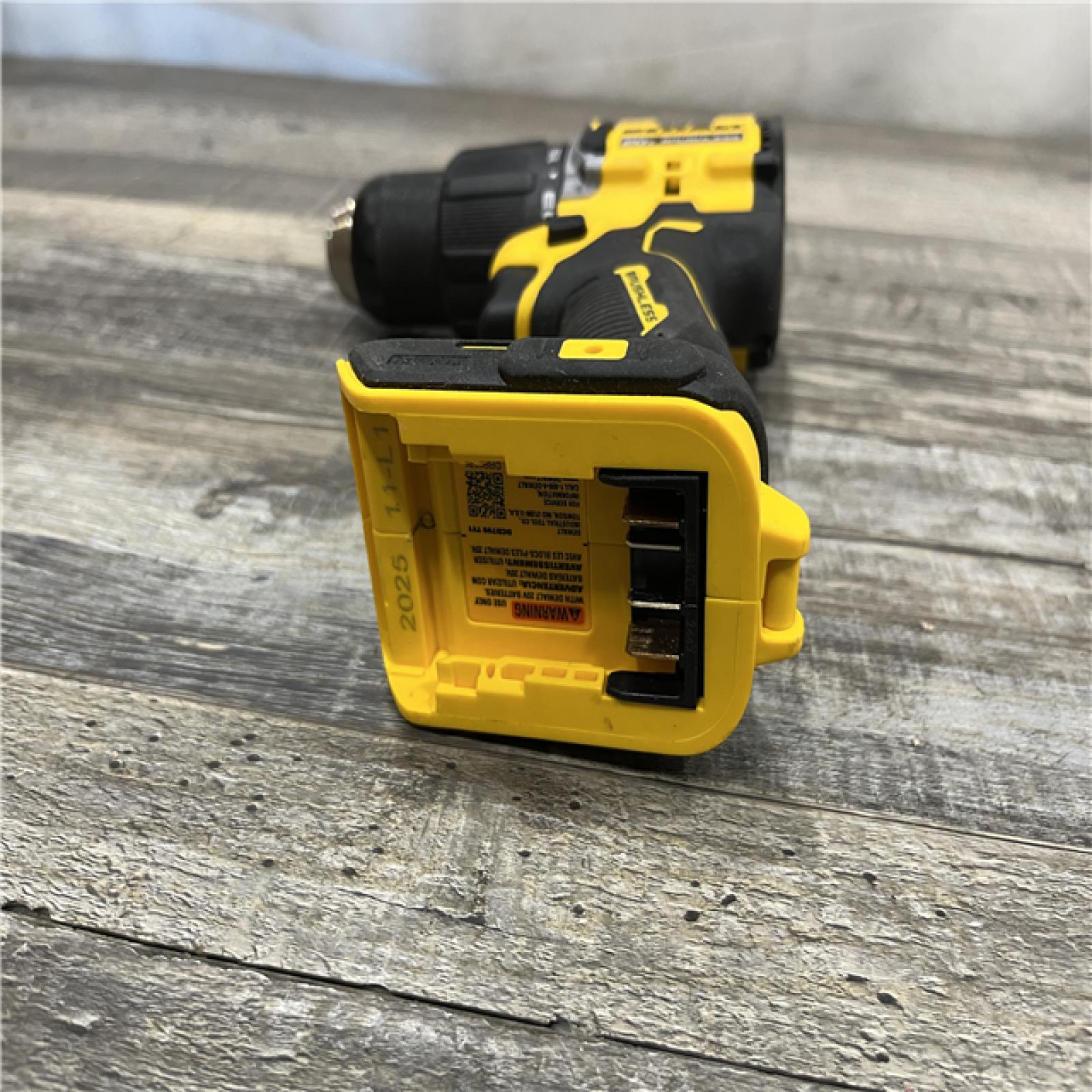 AS-IS DEWALT ATOMIC 20-Volt MAX Brushless Cordless 1/2 in. Hammer Drill (Tool-Only)