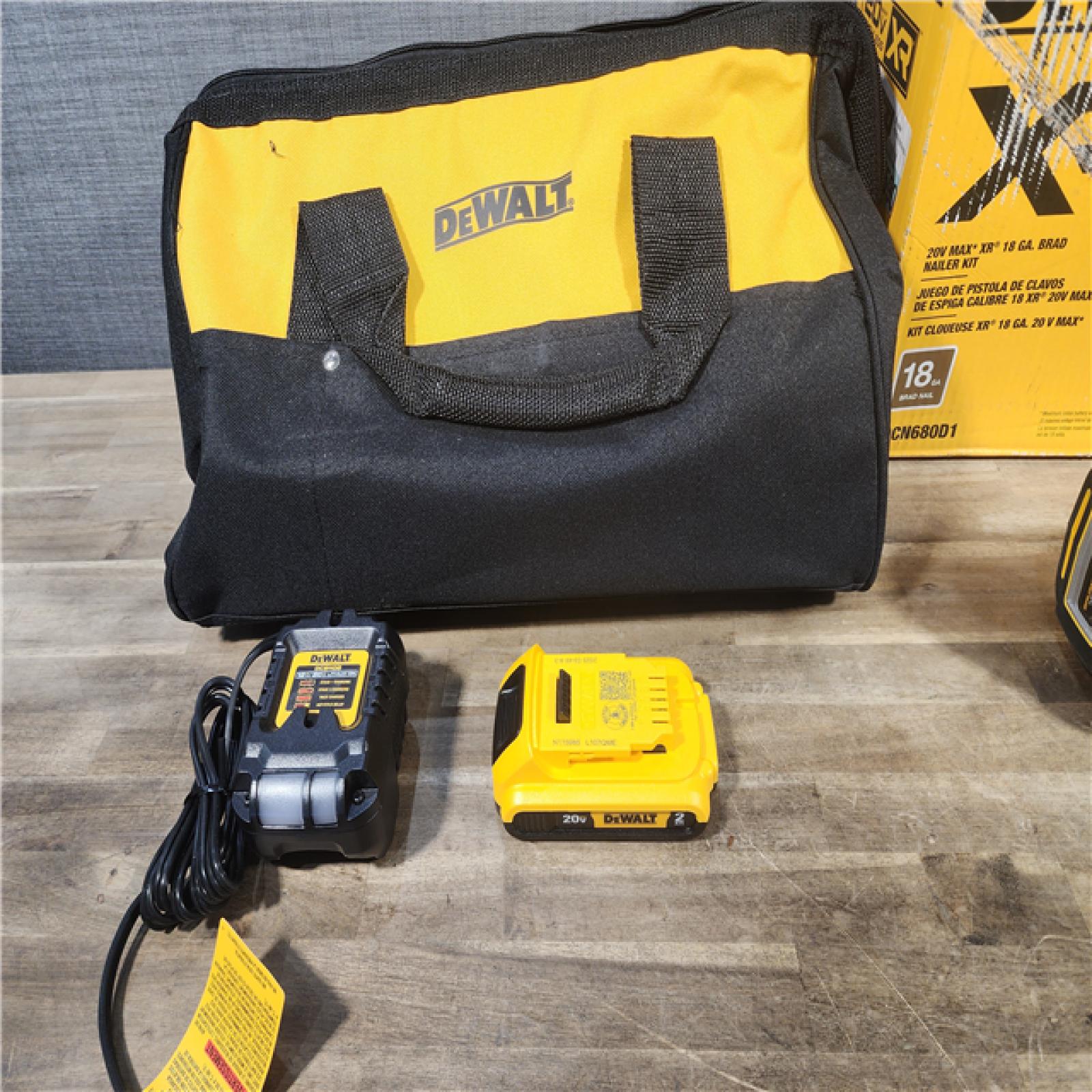 HOUSTON LOCATION - AS-IS DEWALT 20V MAX XR 18 Gauge Brad Nailer Kit
