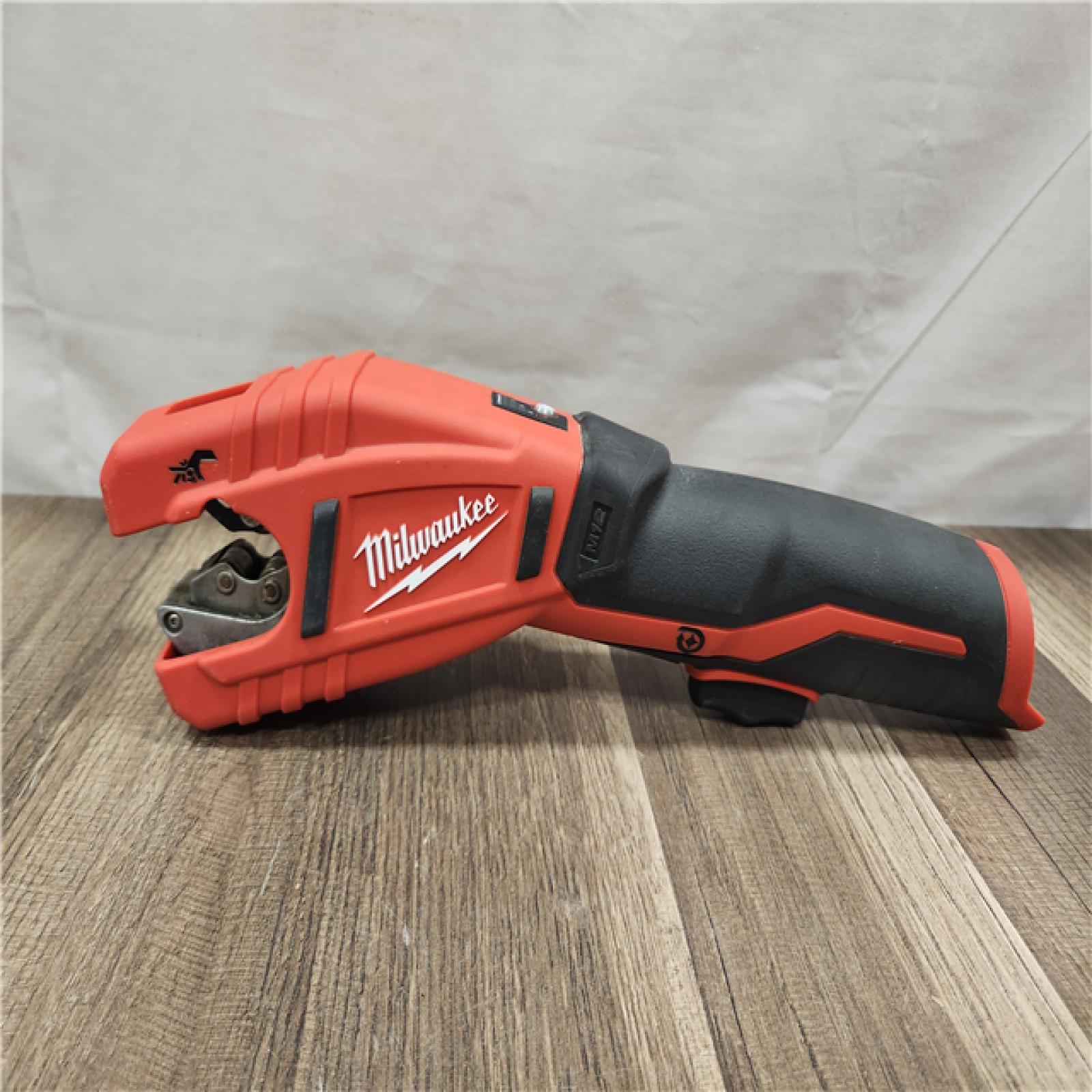 AS-IS- Milwaukee M12 12V Lithium-Ion Cordless Copper Tubing Cutter (Tool-Only)