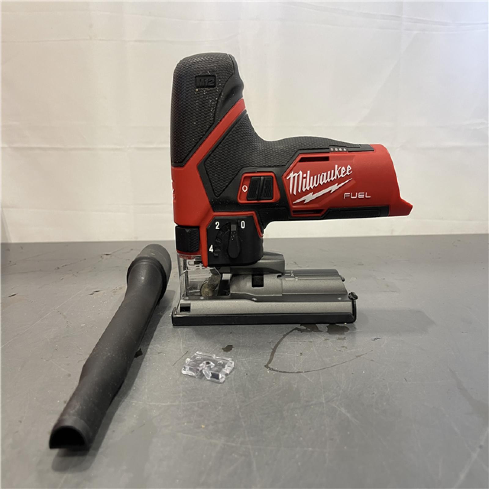 AS-IS - Milwaukee 12V Lithium-Ion Cordless Jig Saw