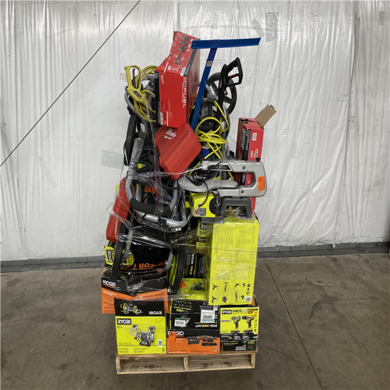 Houston Location AS IS - Tool Pallet