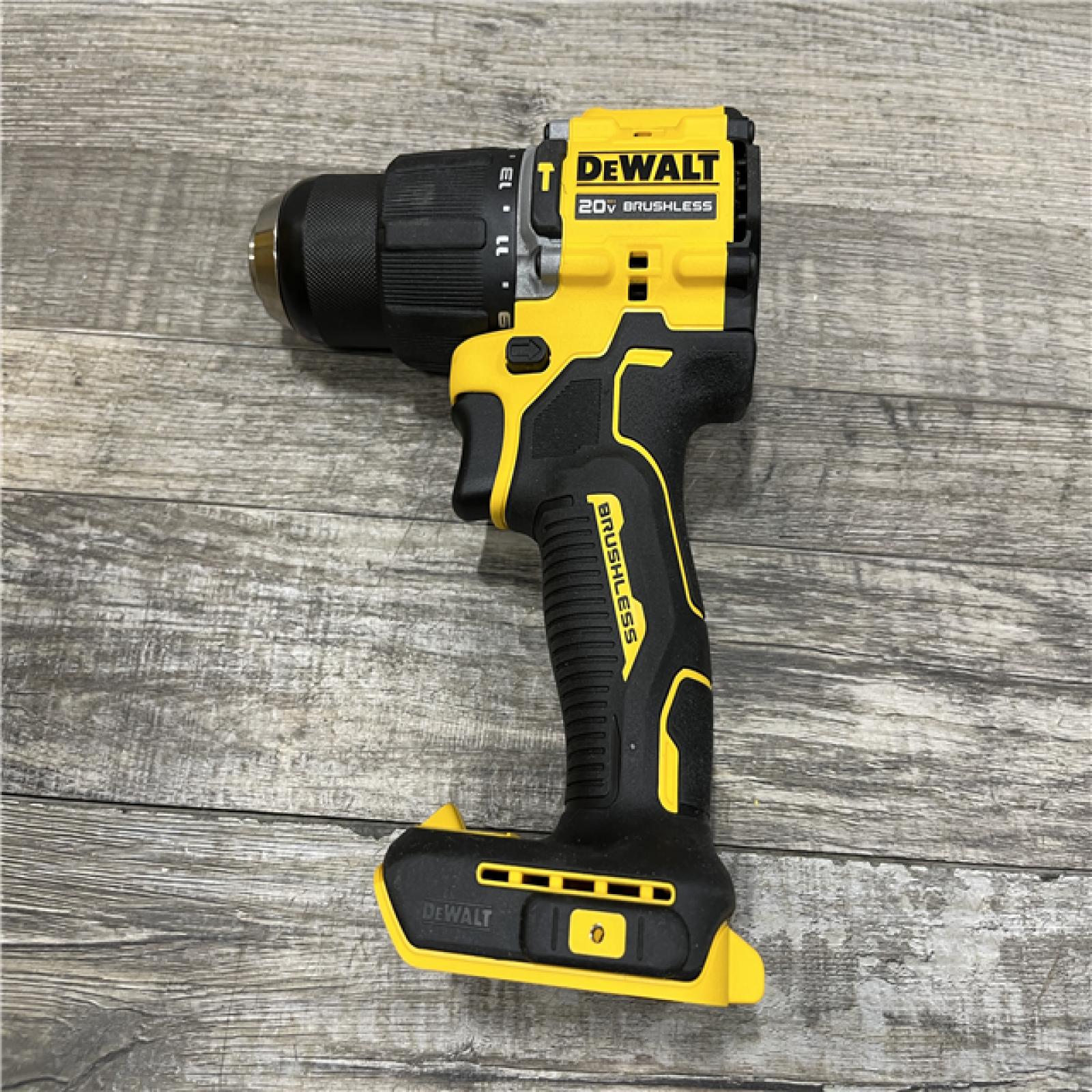 AS-IS DEWALT ATOMIC 20V Lithium-Ion Cordless 1/2 in. Hammer Drill Kit