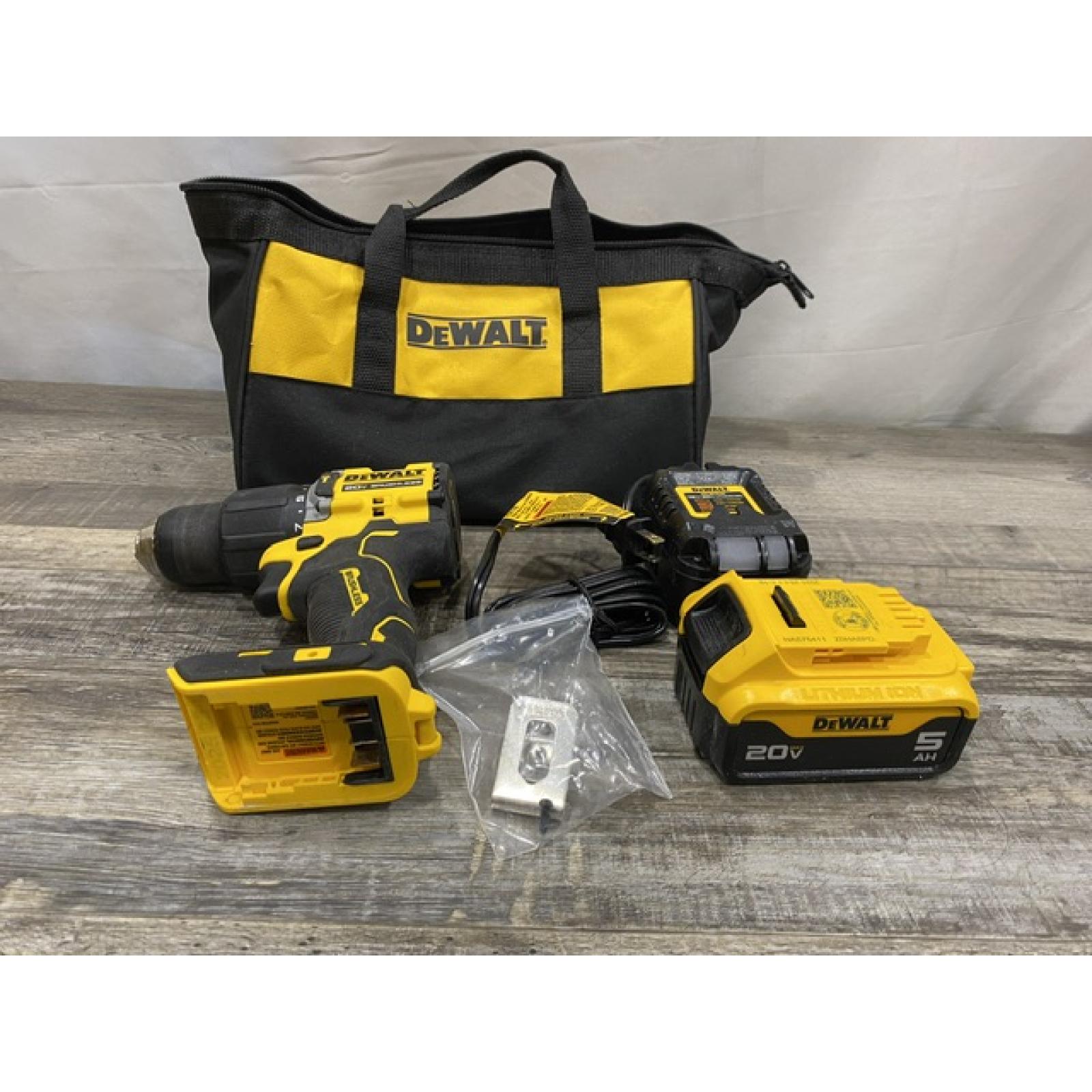 AS-IS DEWALT ATOMIC 20V Lithium-Ion Cordless 1/2 in. Hammer Drill Kit