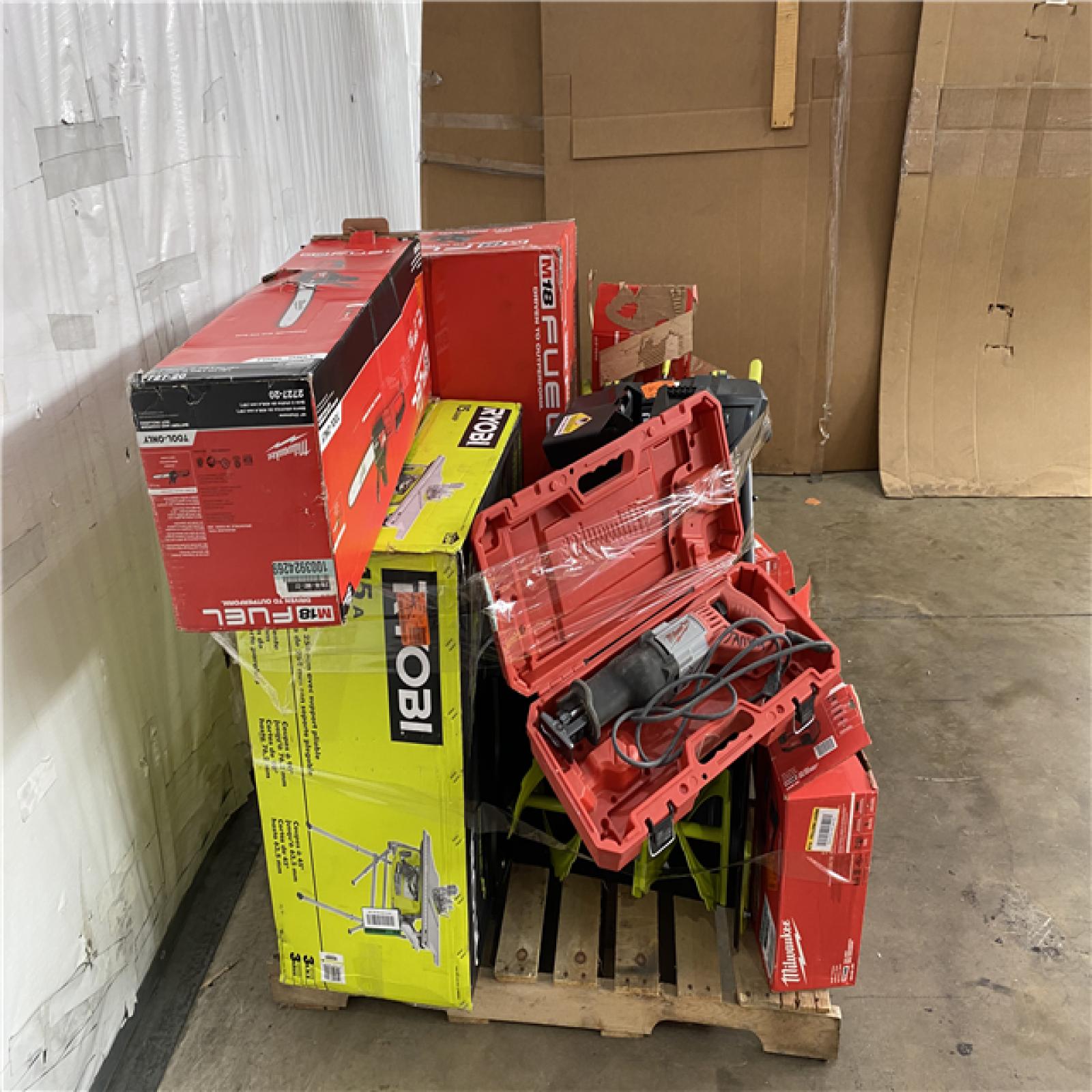 Houston Location AS IS - Tool Pallet